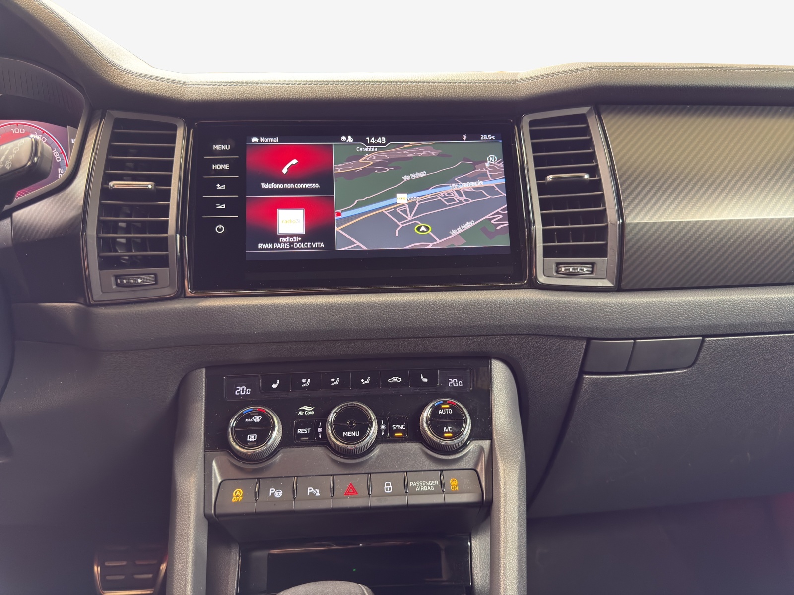 SKODA Kodiaq 2.0 TSI 4x4 SportLine-image-10