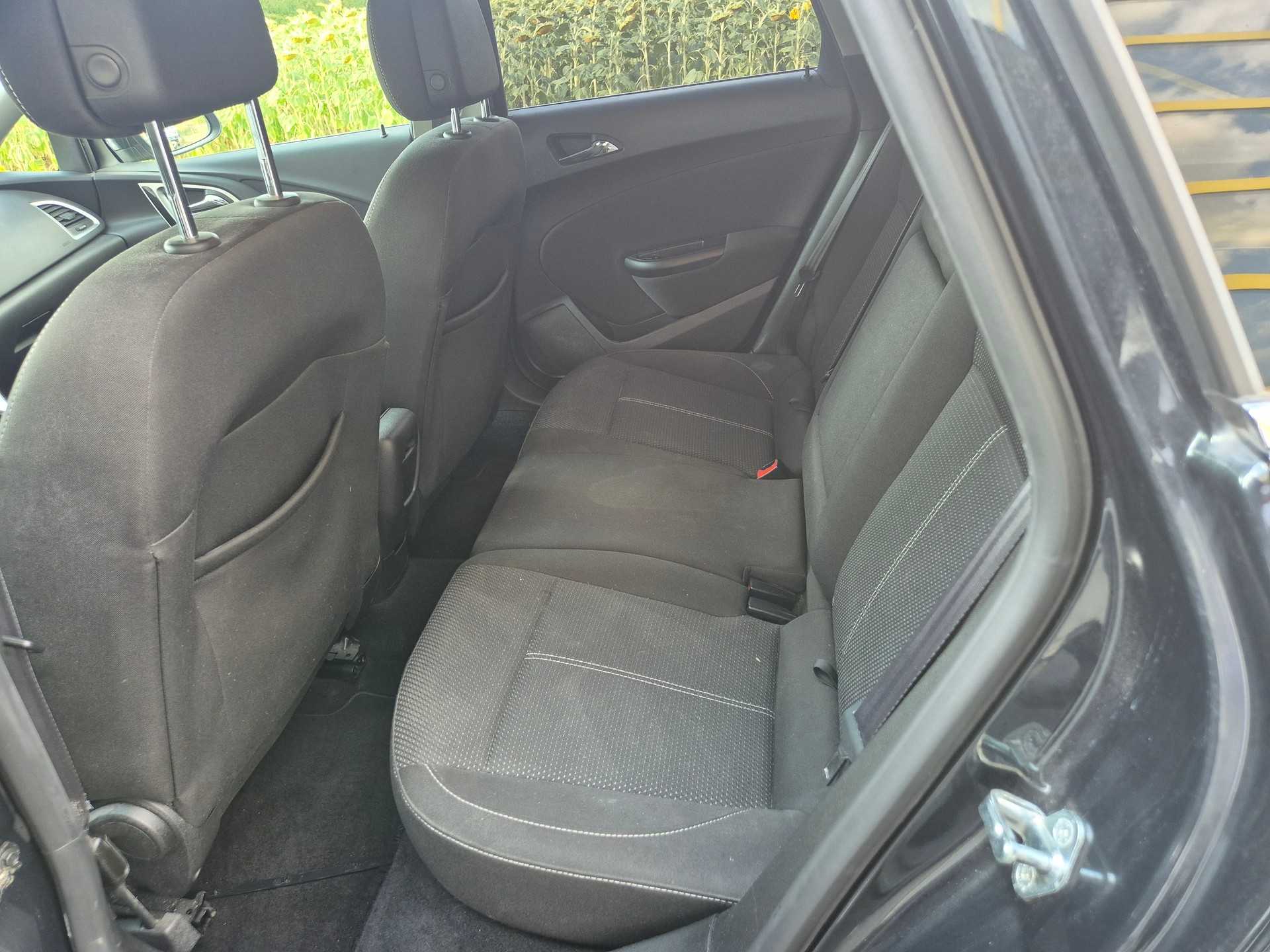 OPEL Astra SportsTourer 1.4i 16V Turbo Cosmo-image-5