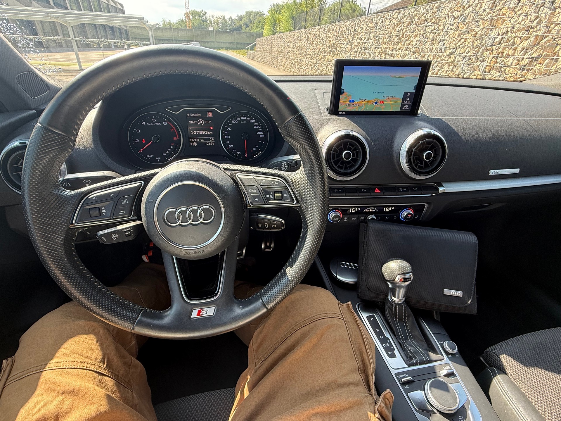 AUDI A3 Limousine 1.0 TFSI Sport S-tronic-image-11