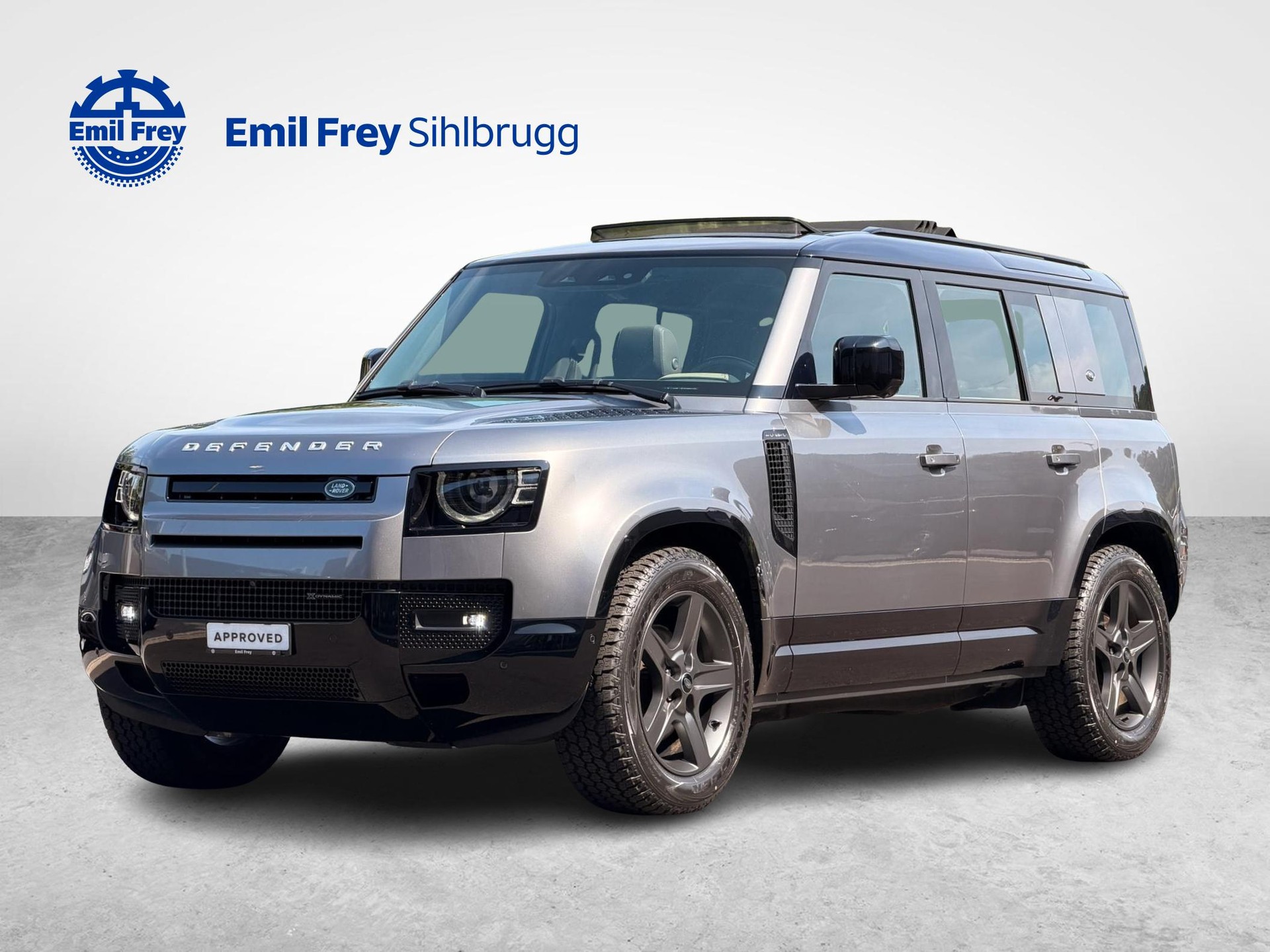LAND ROVER Defender 110 3.0 D I6 200 X-Dynamic SE