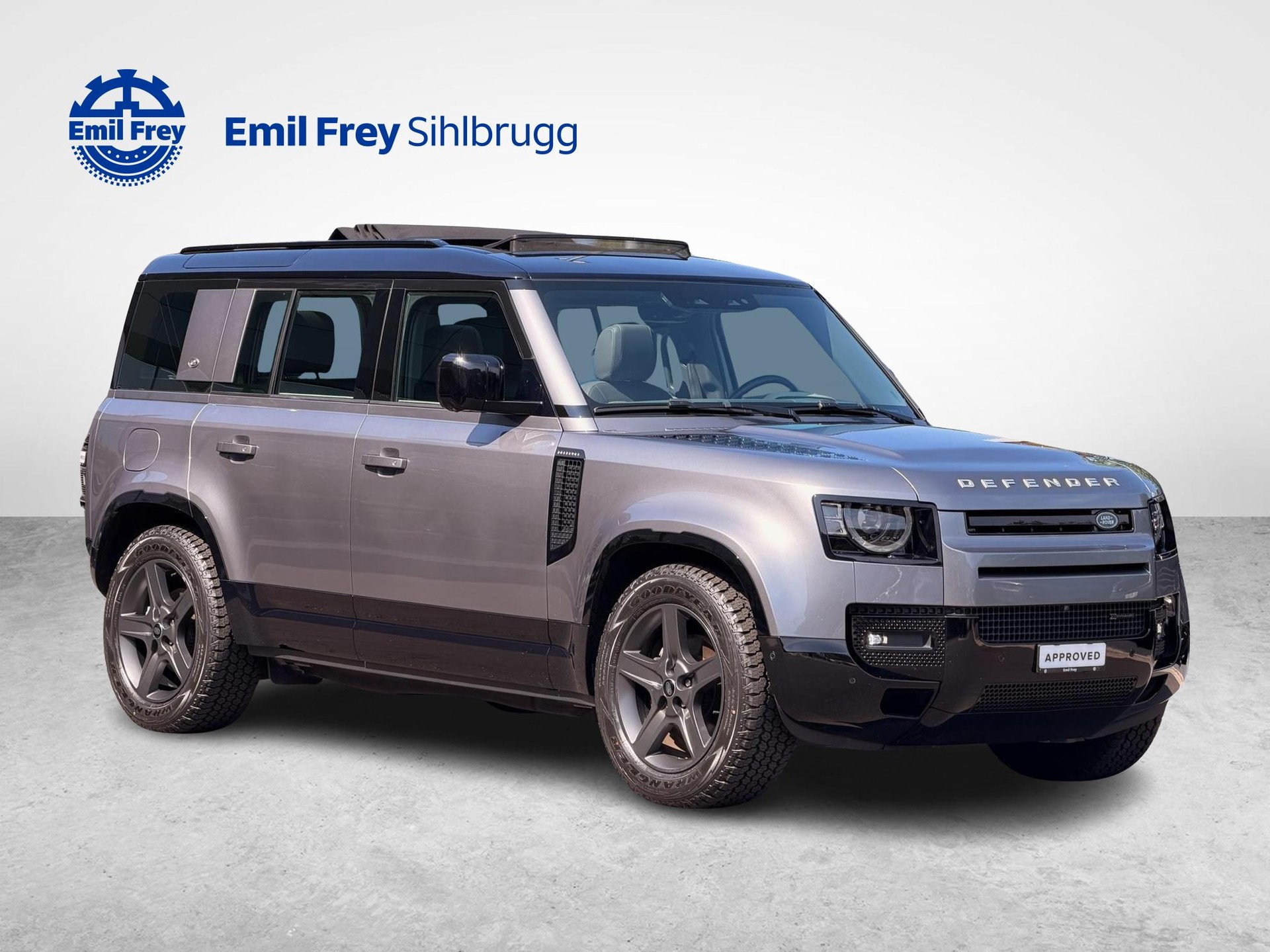 LAND ROVER Defender 110 3.0 D I6 200 X-Dynamic SE-image-18