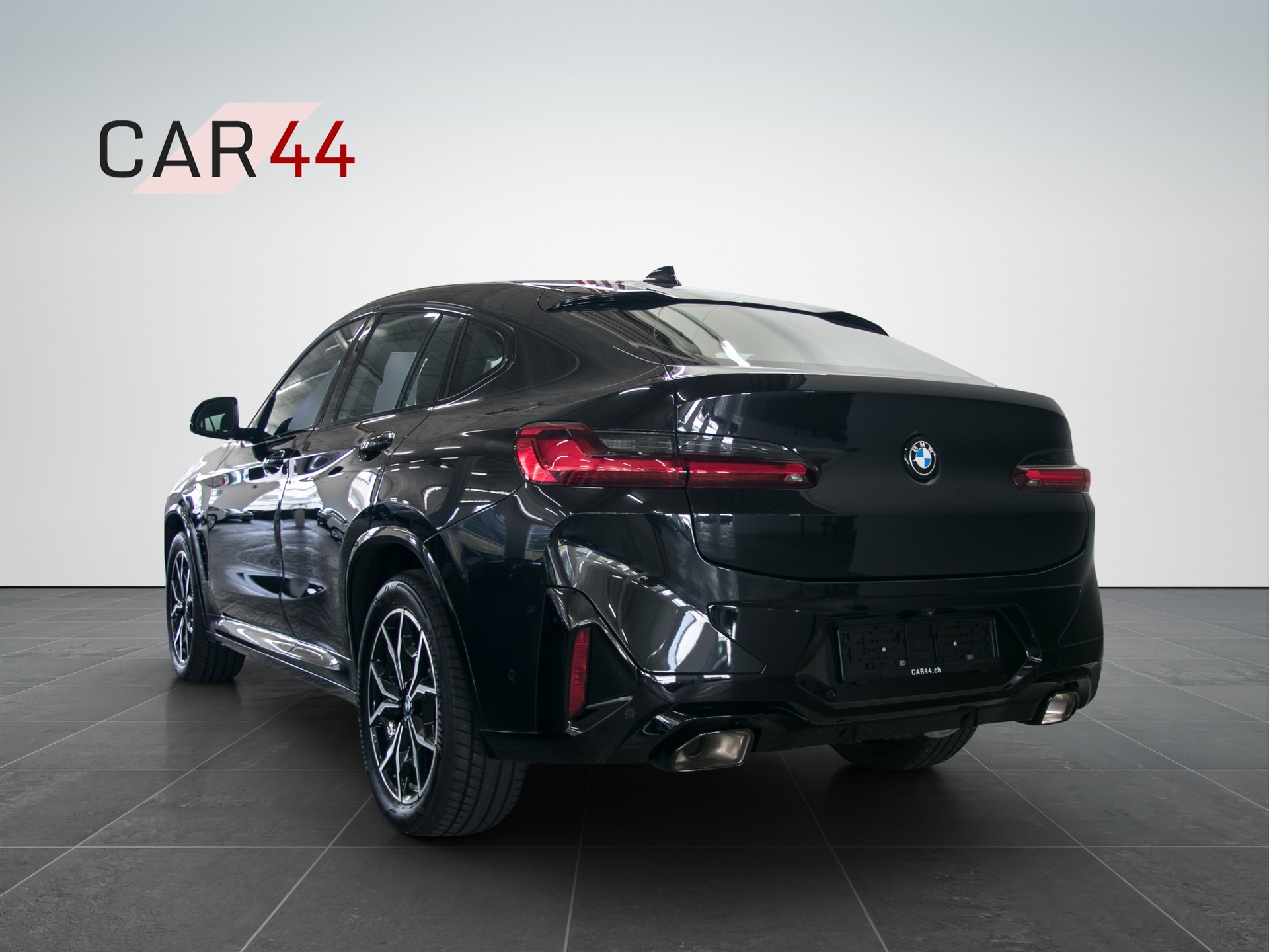 BMW X4 xDrive 48V 20d M Sport Steptronic-showroom-element-2
