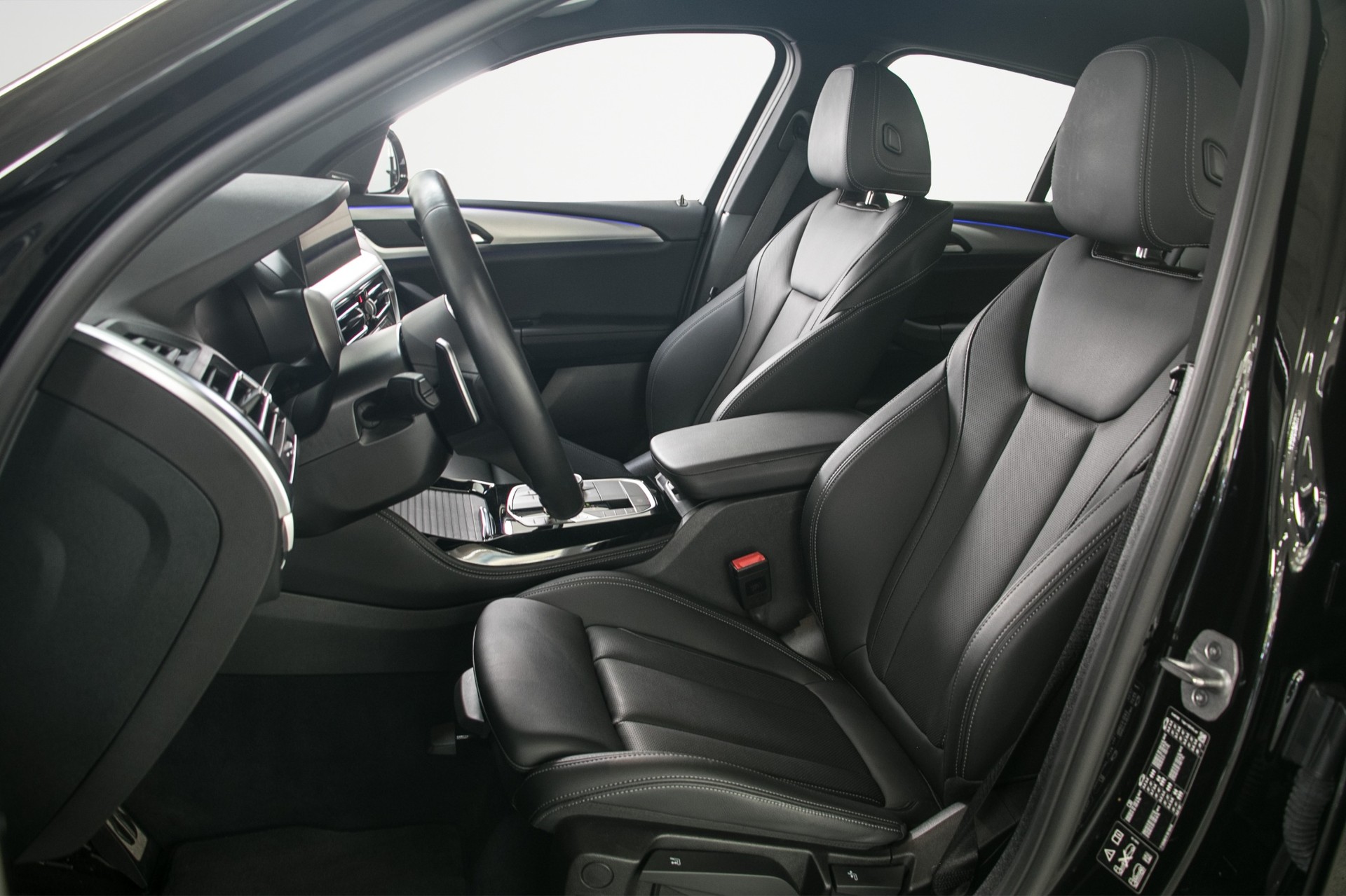 BMW X4 xDrive 48V 20d M Sport Steptronic-image-10