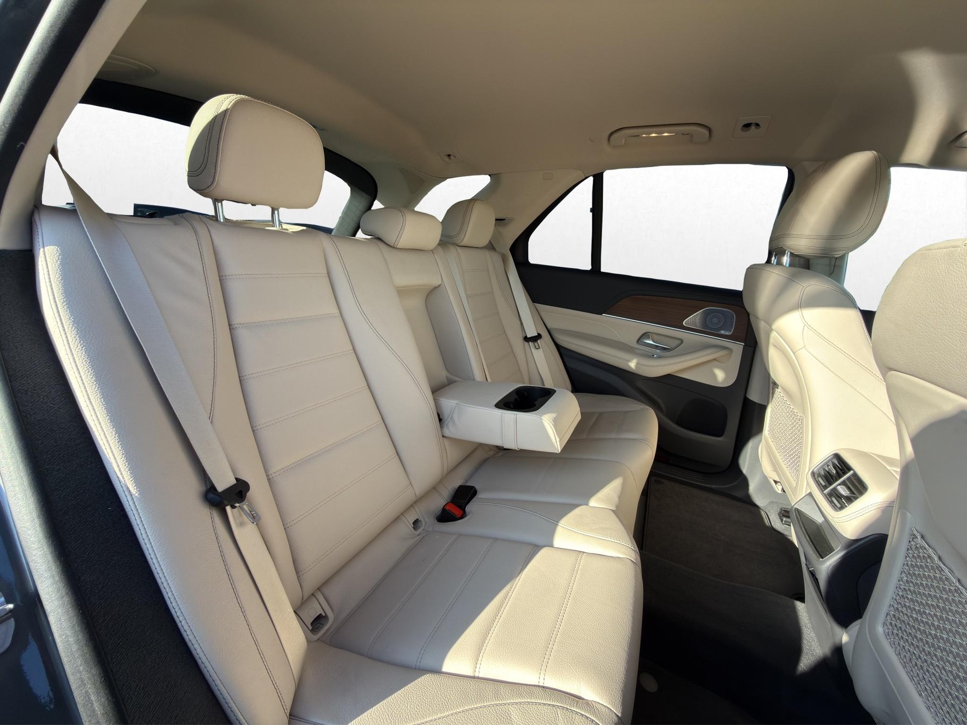 MERCEDES-BENZ GLE 350 d AMG Line 4matic-image-29