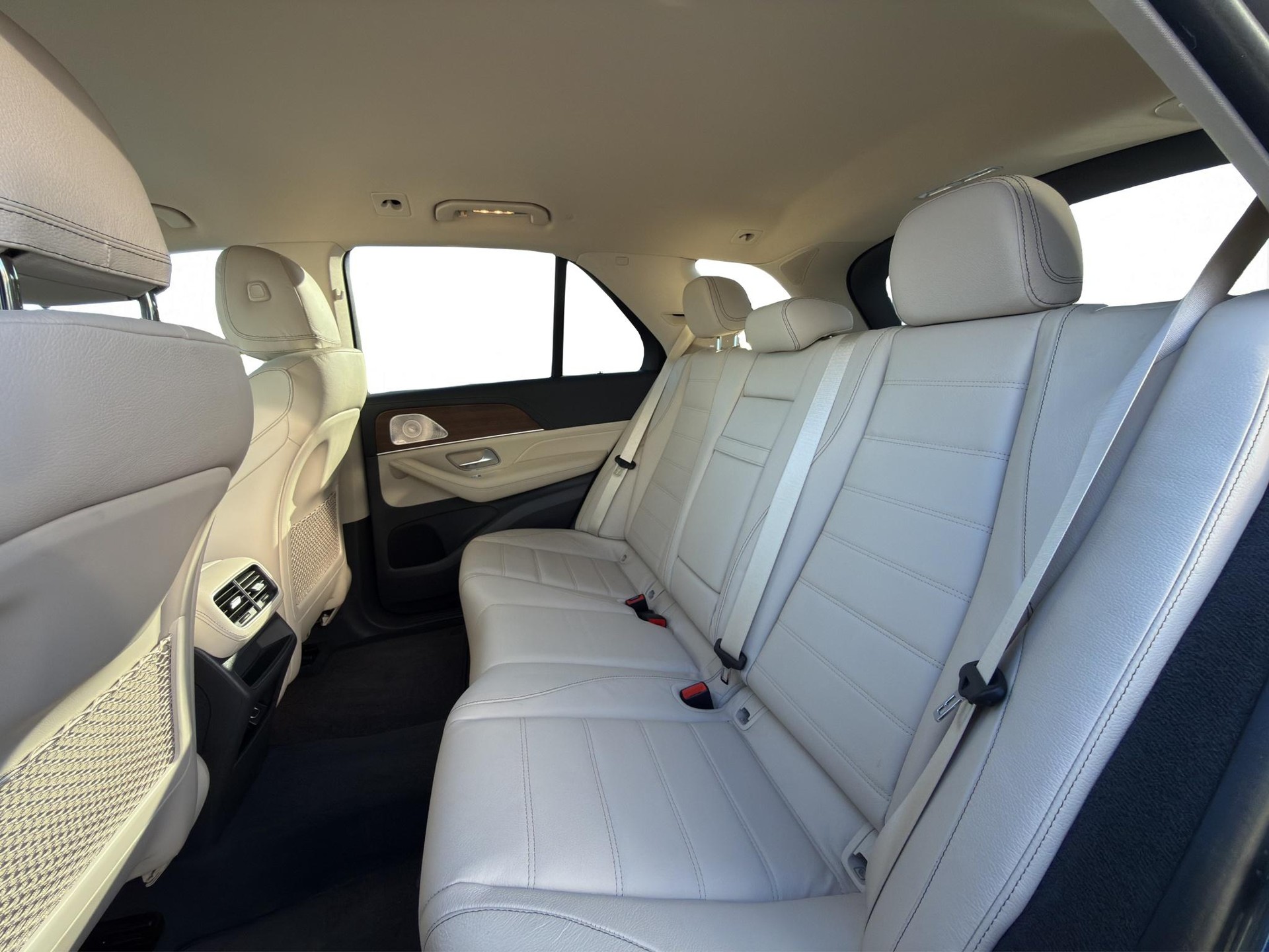 MERCEDES-BENZ GLE 350 d AMG Line 4matic-image-28