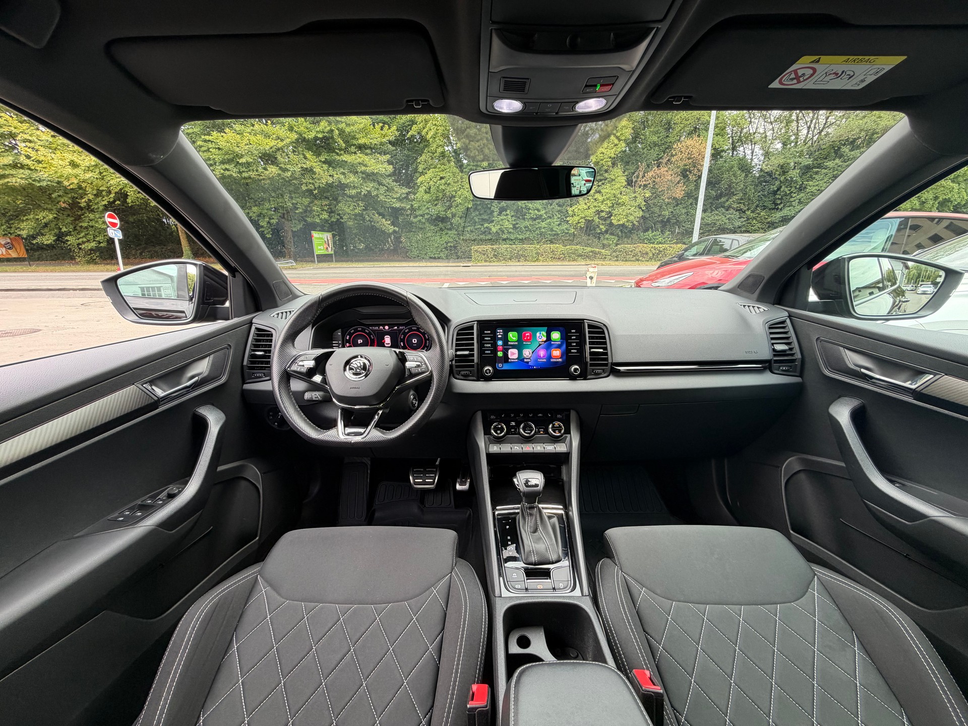 SKODA Karoq 1.5 TSI ACT SportLine DSG-image-16