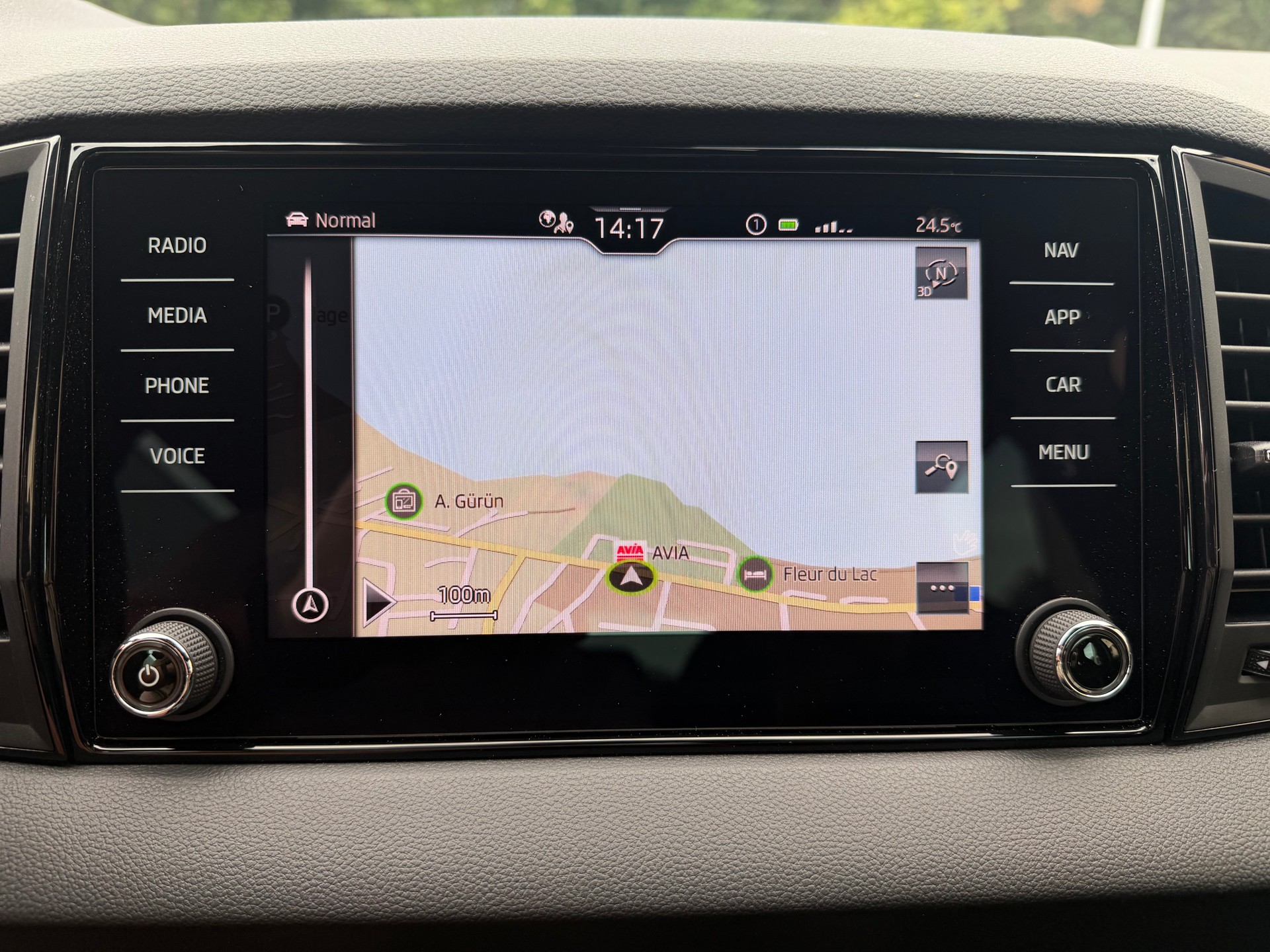 SKODA Karoq 1.5 TSI ACT SportLine DSG-image-19