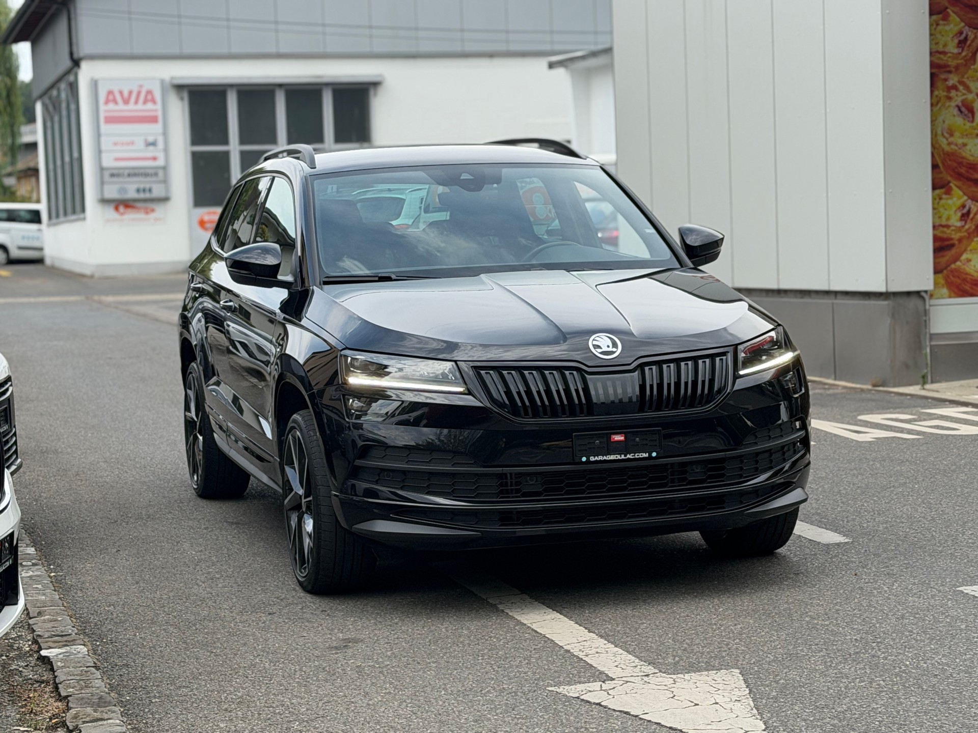 SKODA Karoq 1.5 TSI ACT SportLine DSG-image-2