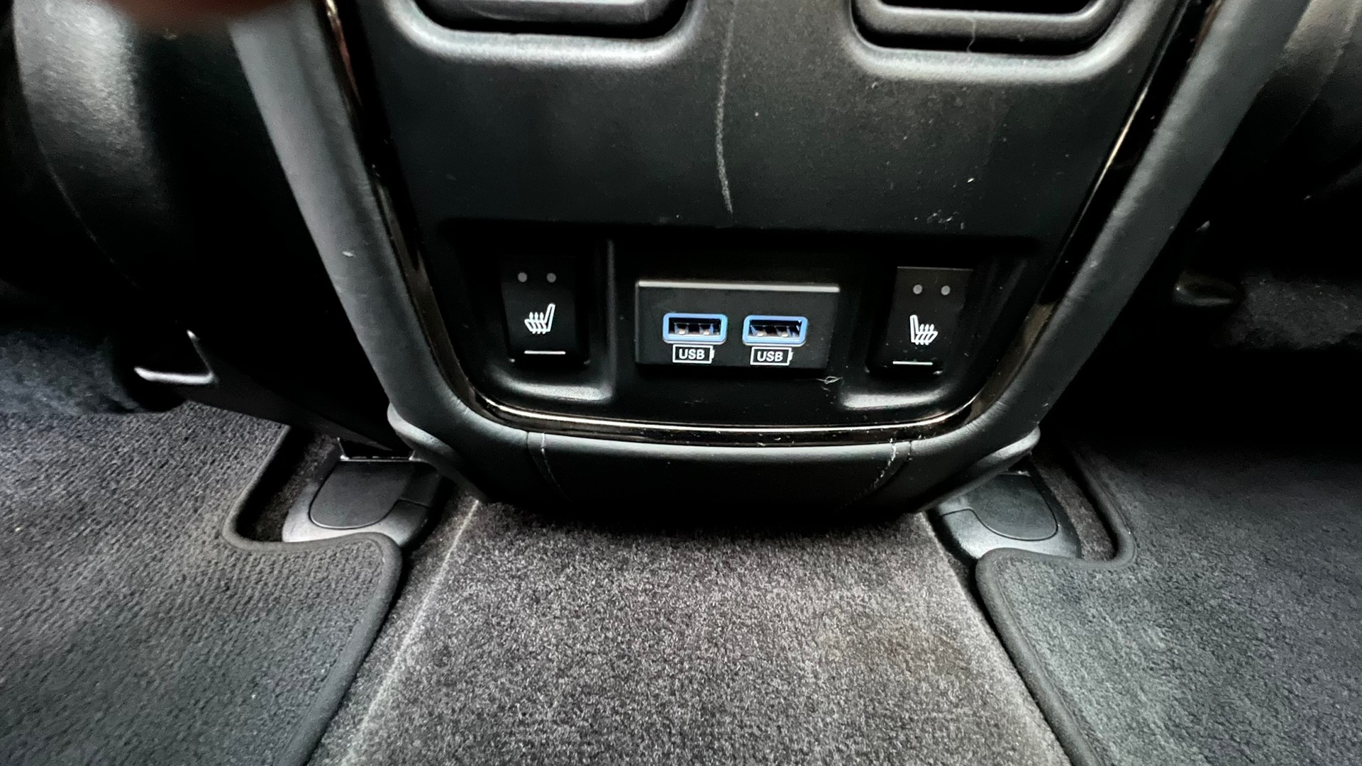 JEEP GRAND CHEROKEE 6.2 V8 HEMI TRACKHAWK AUTOMATIC l 710 PS-image-29