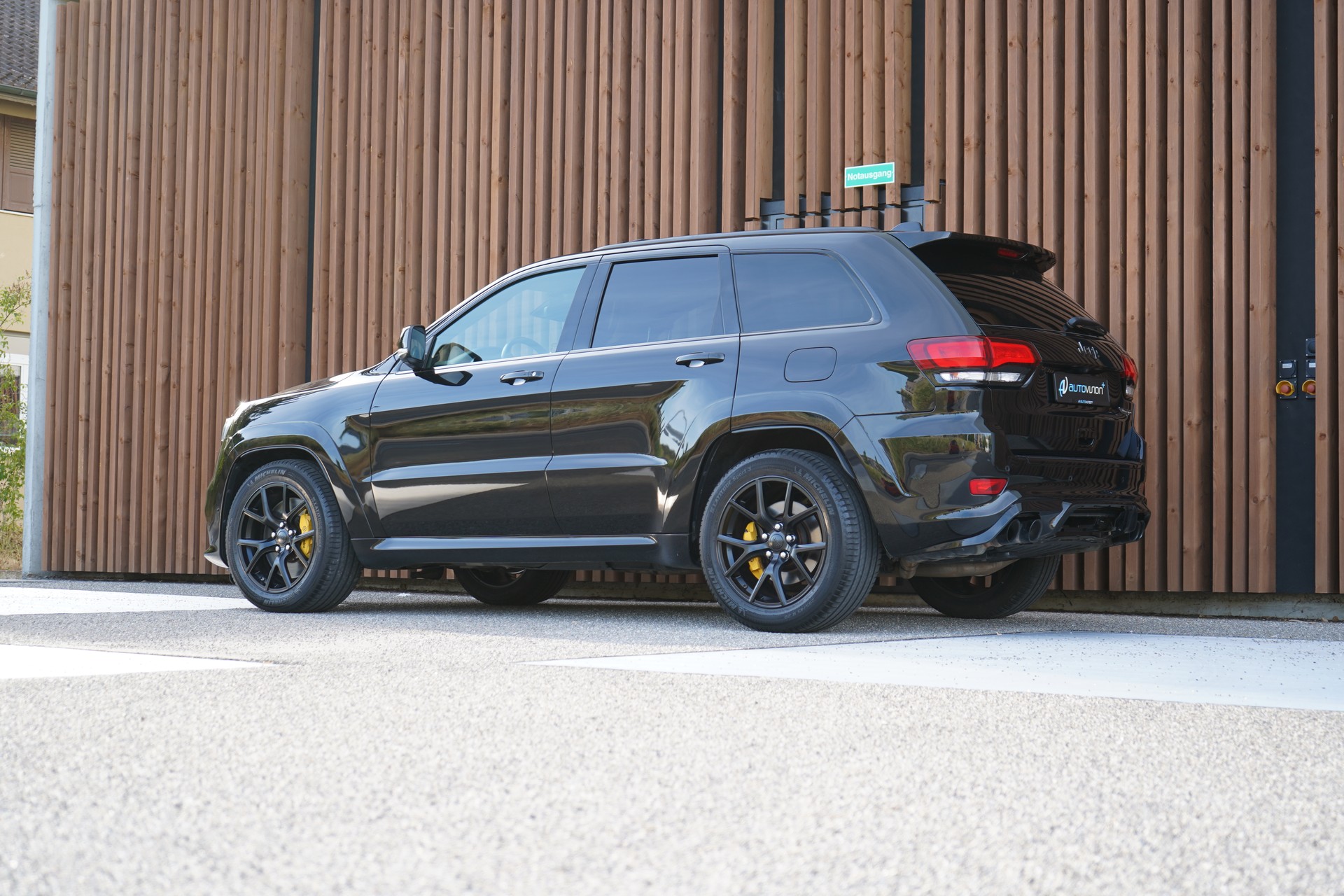 JEEP GRAND CHEROKEE 6.2 V8 HEMI TRACKHAWK AUTOMATIC l 710 PS-image-9