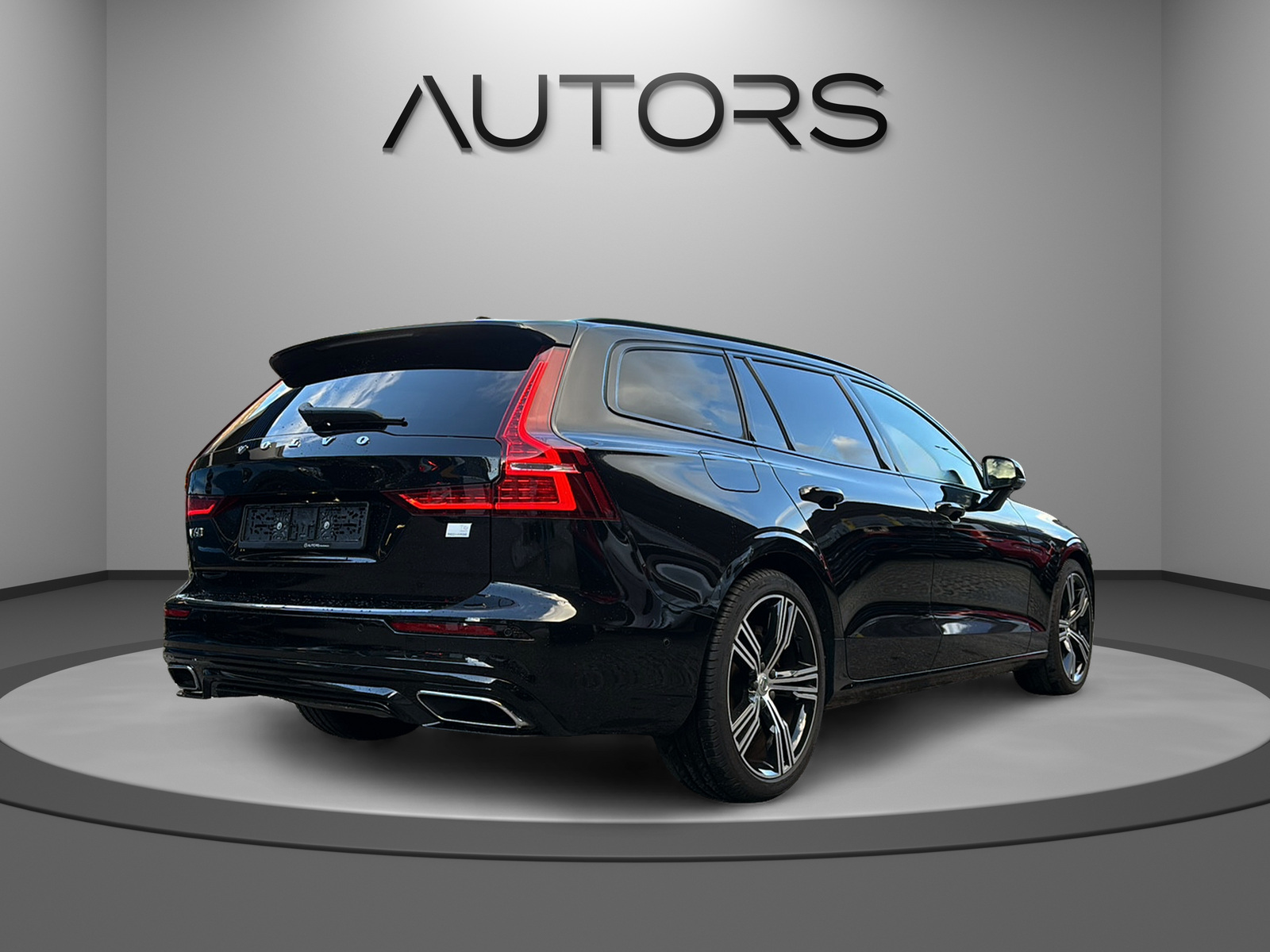 VOLVO V60 T6 eAWD Twin Engine R-Design Geartronic-image-4