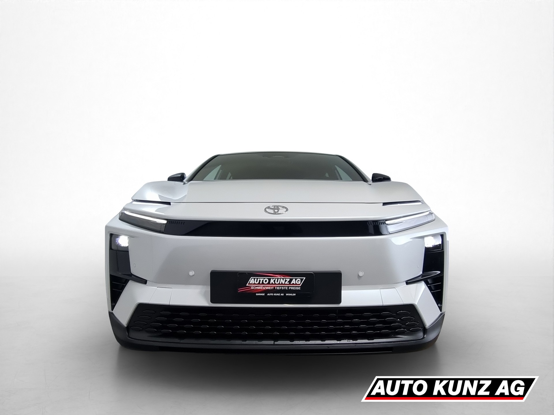 TOYOTA C-HR+ 77 kWh Style FWD-showroom-element-1