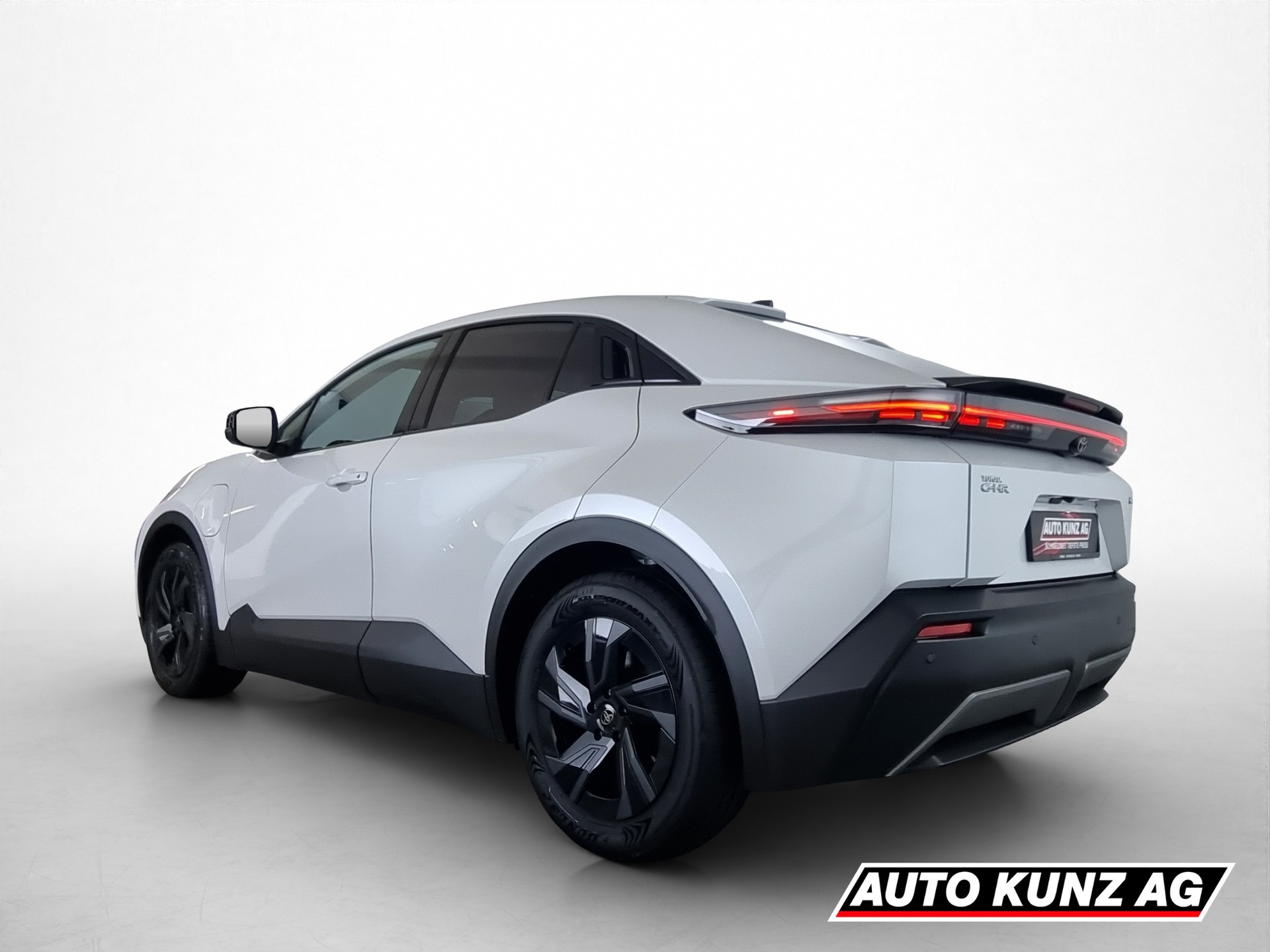 TOYOTA C-HR+ 77 kWh Style FWD-showroom-element-3