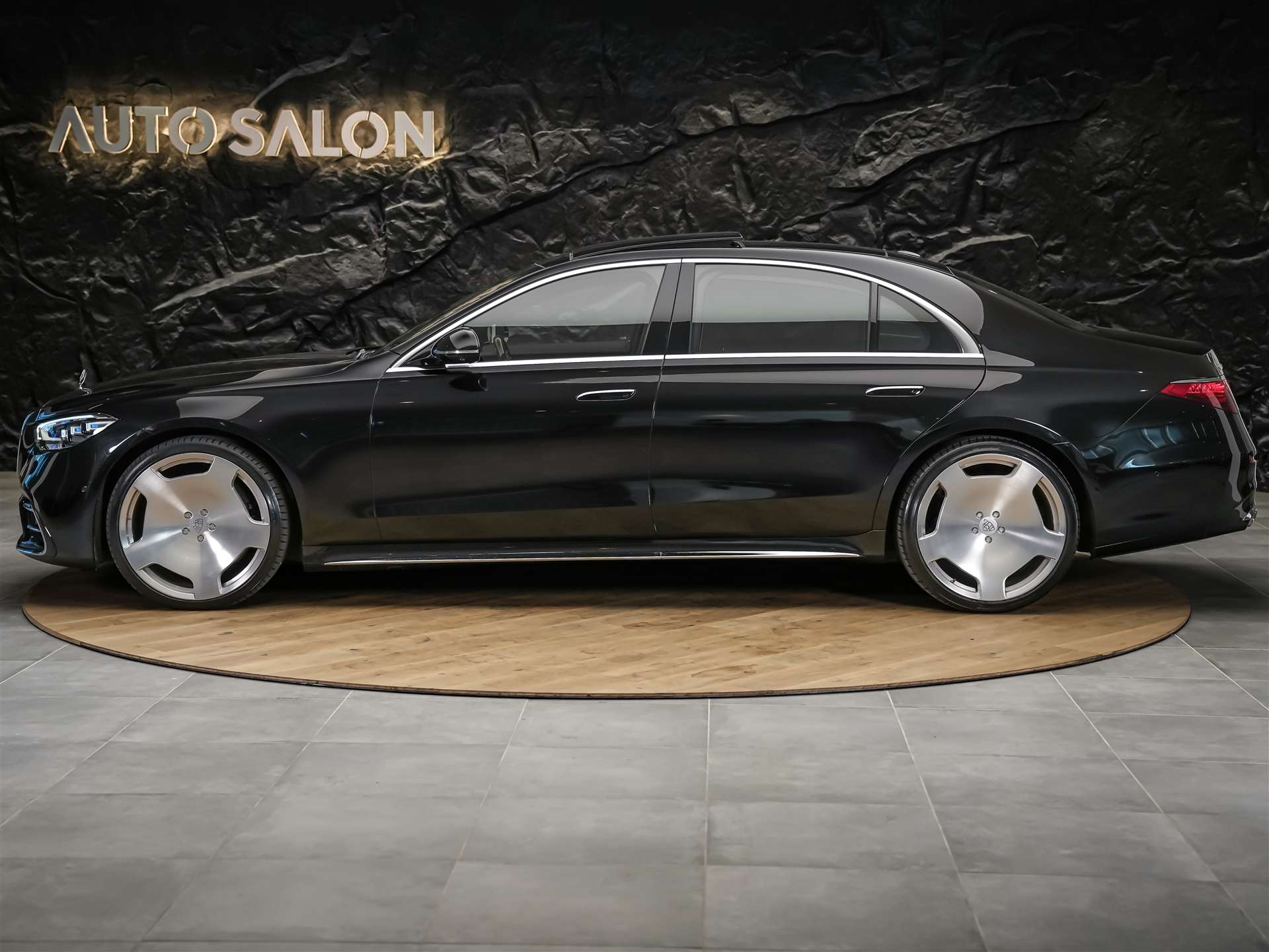 MERCEDES-BENZ S 450 d L 4Matic AMG Line 9G-Tronic *22" Felgen*Panorama*Chauffeur*Massage*Sitzlüftung*-image-1