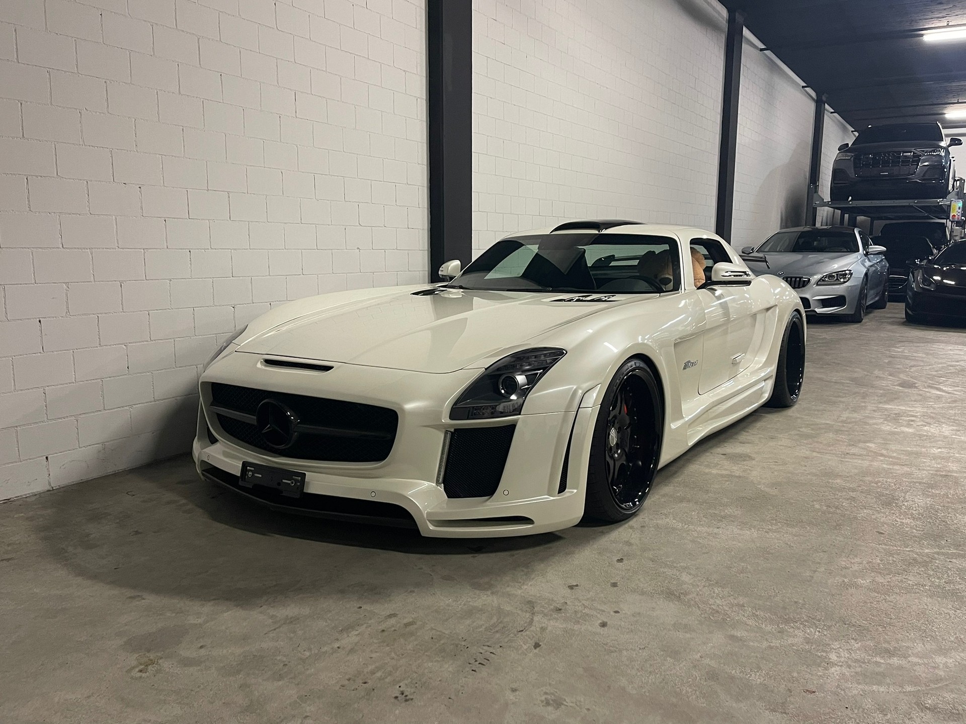 MERCEDES-BENZ SLS 63 AMG Speedshift FAB DESIGN GULLSTREAM-image-1
