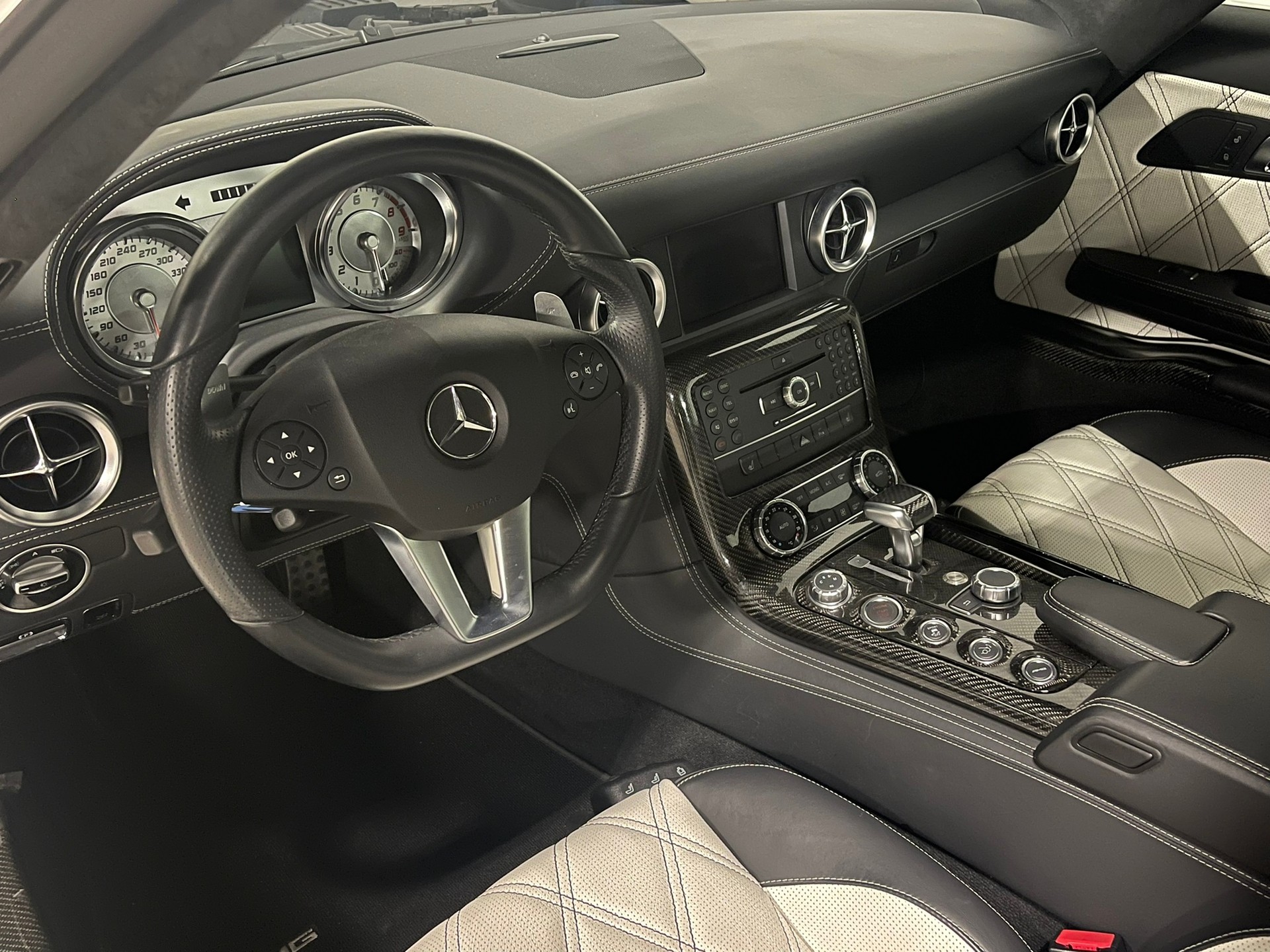 MERCEDES-BENZ SLS 63 AMG Speedshift FAB DESIGN GULLSTREAM-image-5