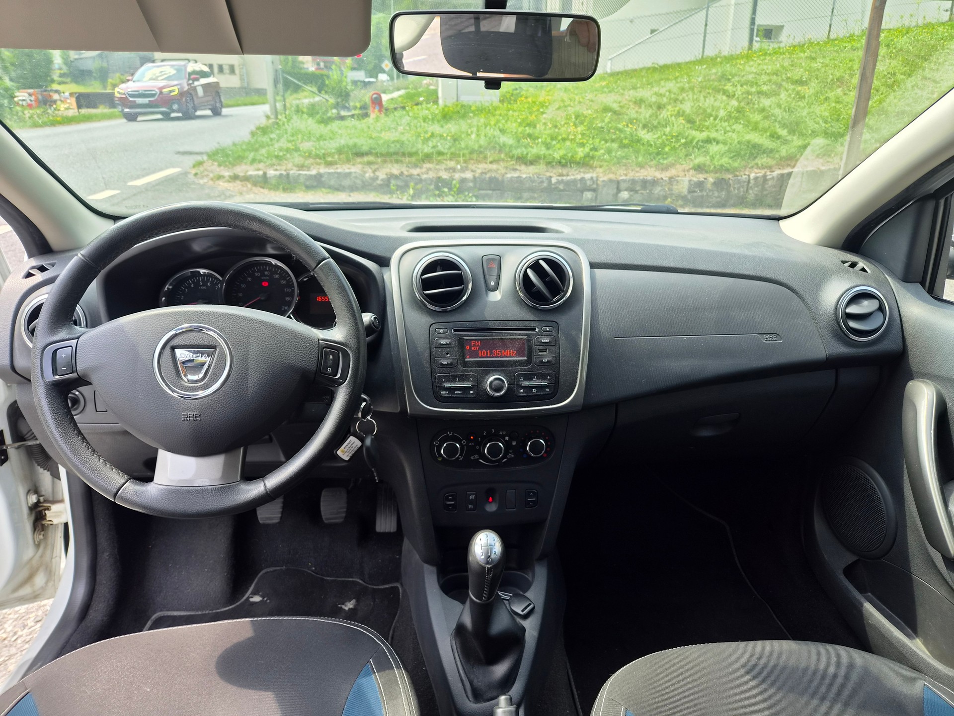 DACIA Logan MCV 1.5 dCi Lauréate-image-9