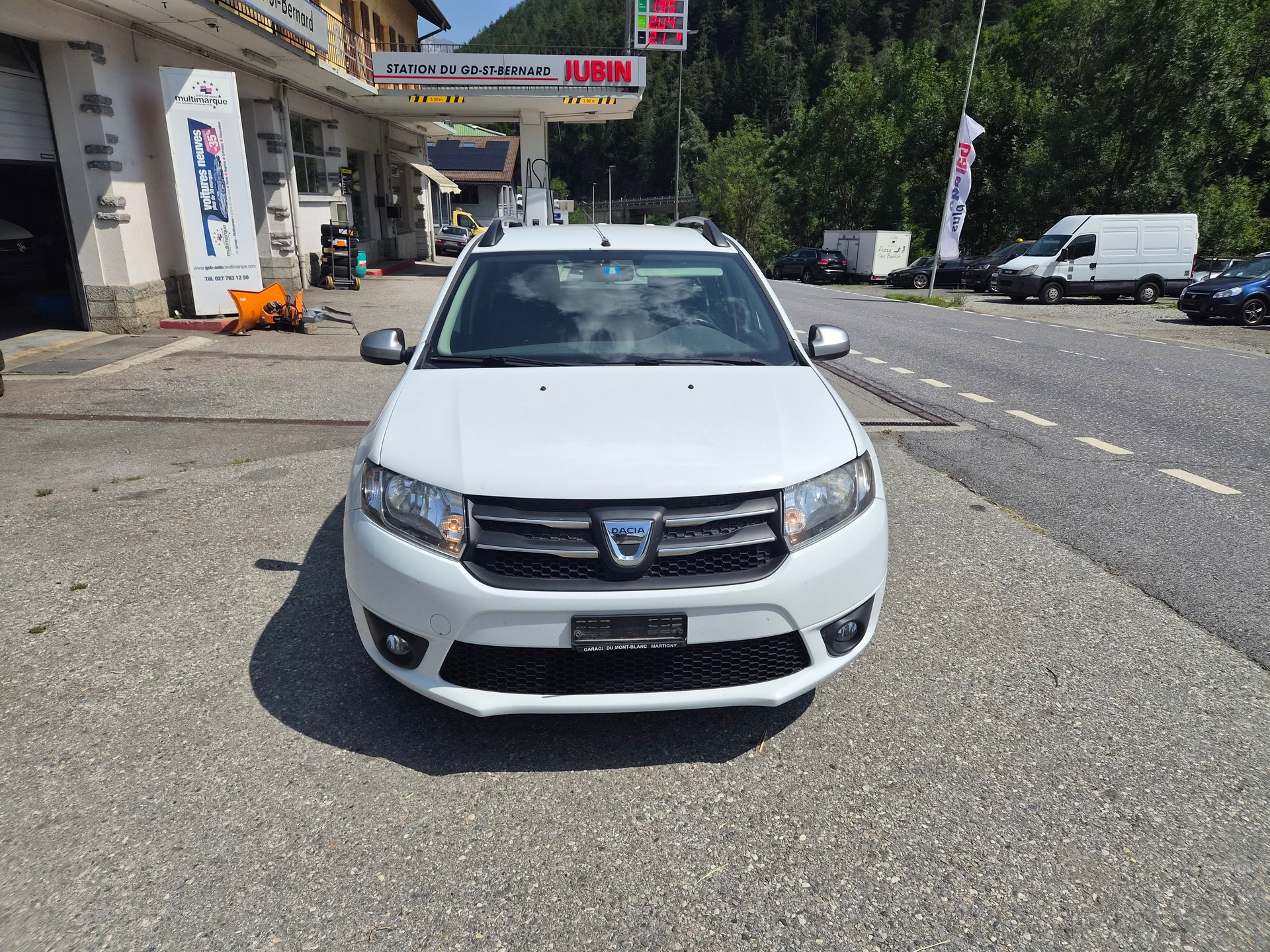 DACIA Logan MCV 1.5 dCi Lauréate-image-1