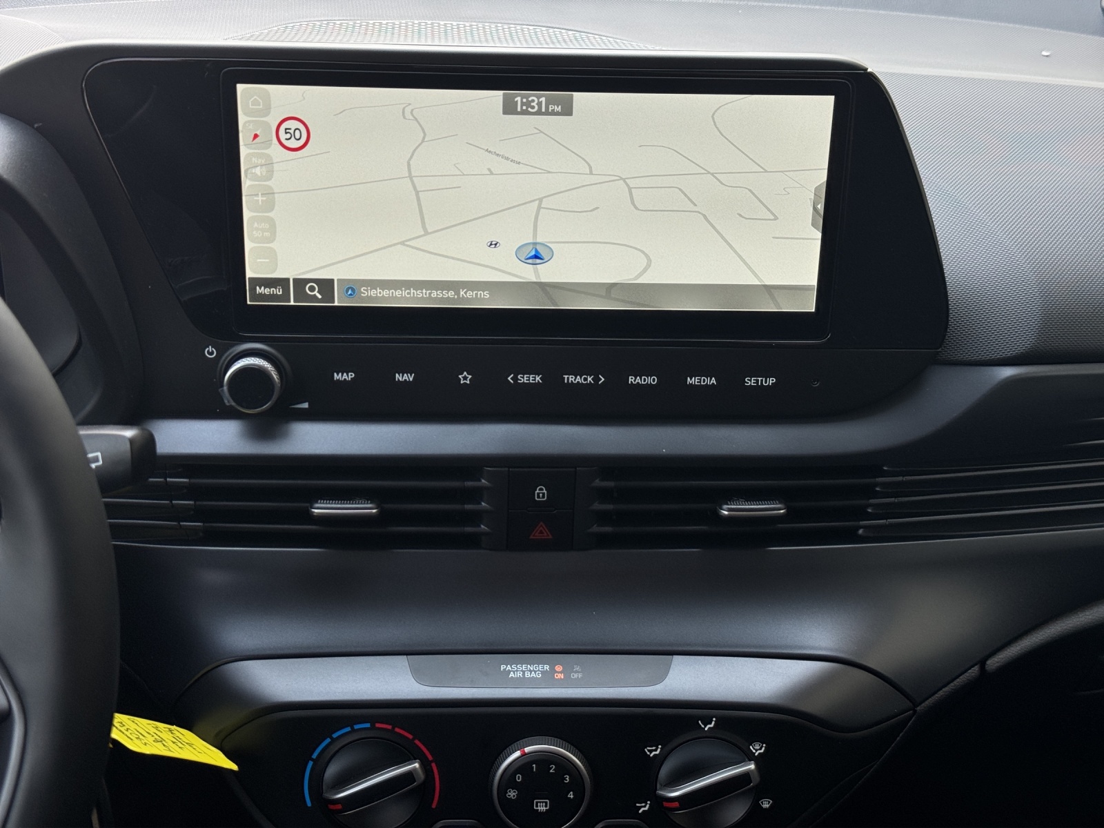 HYUNDAI i20 1.0 T-GDi Amplia Go Pack Safe Tec-image-13