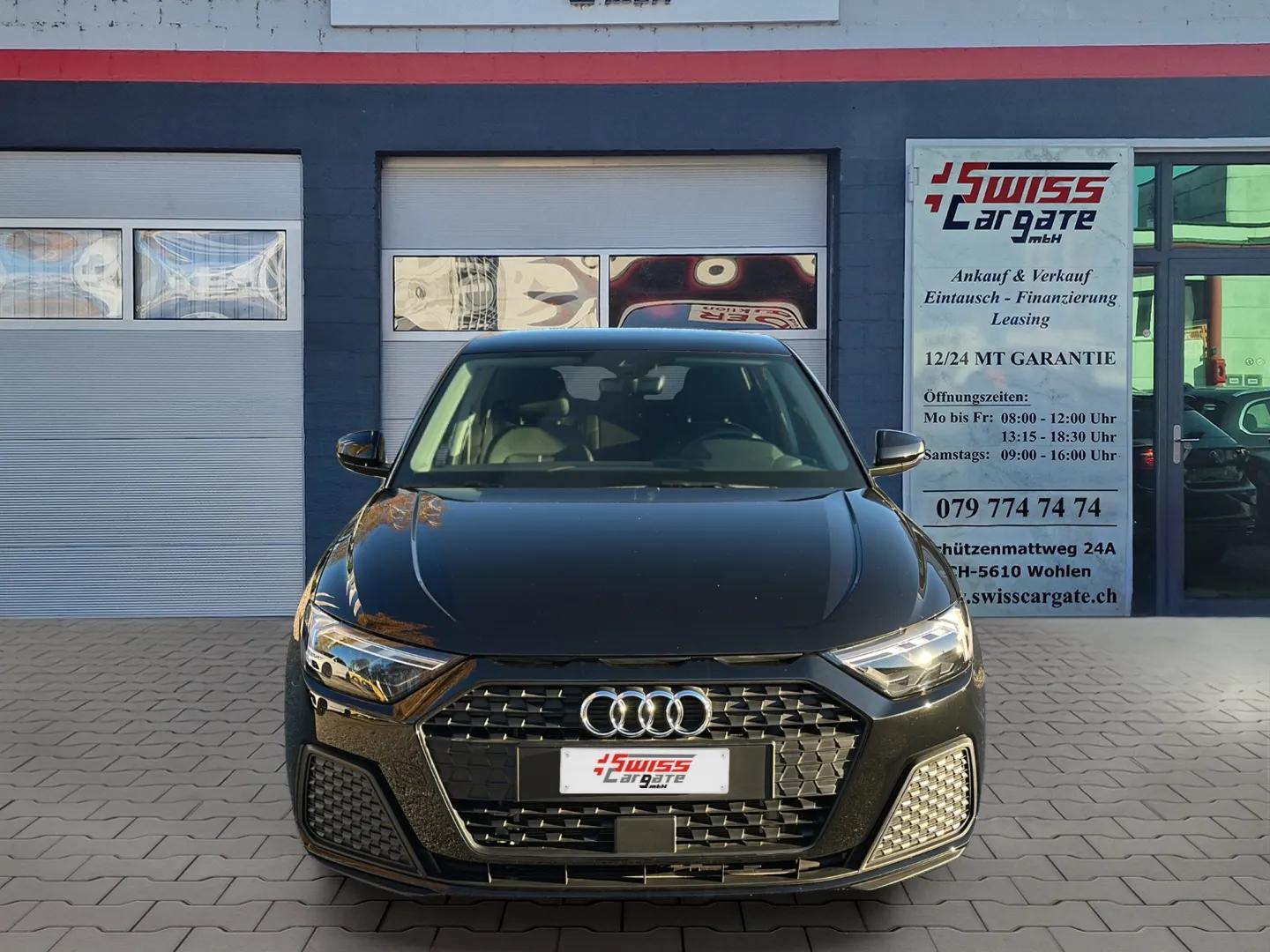 AUDI A1 Sportback 30 TFSI S-tronic Intense mit 5J Werksgarantie oder bis 100000km-showroom-element-1