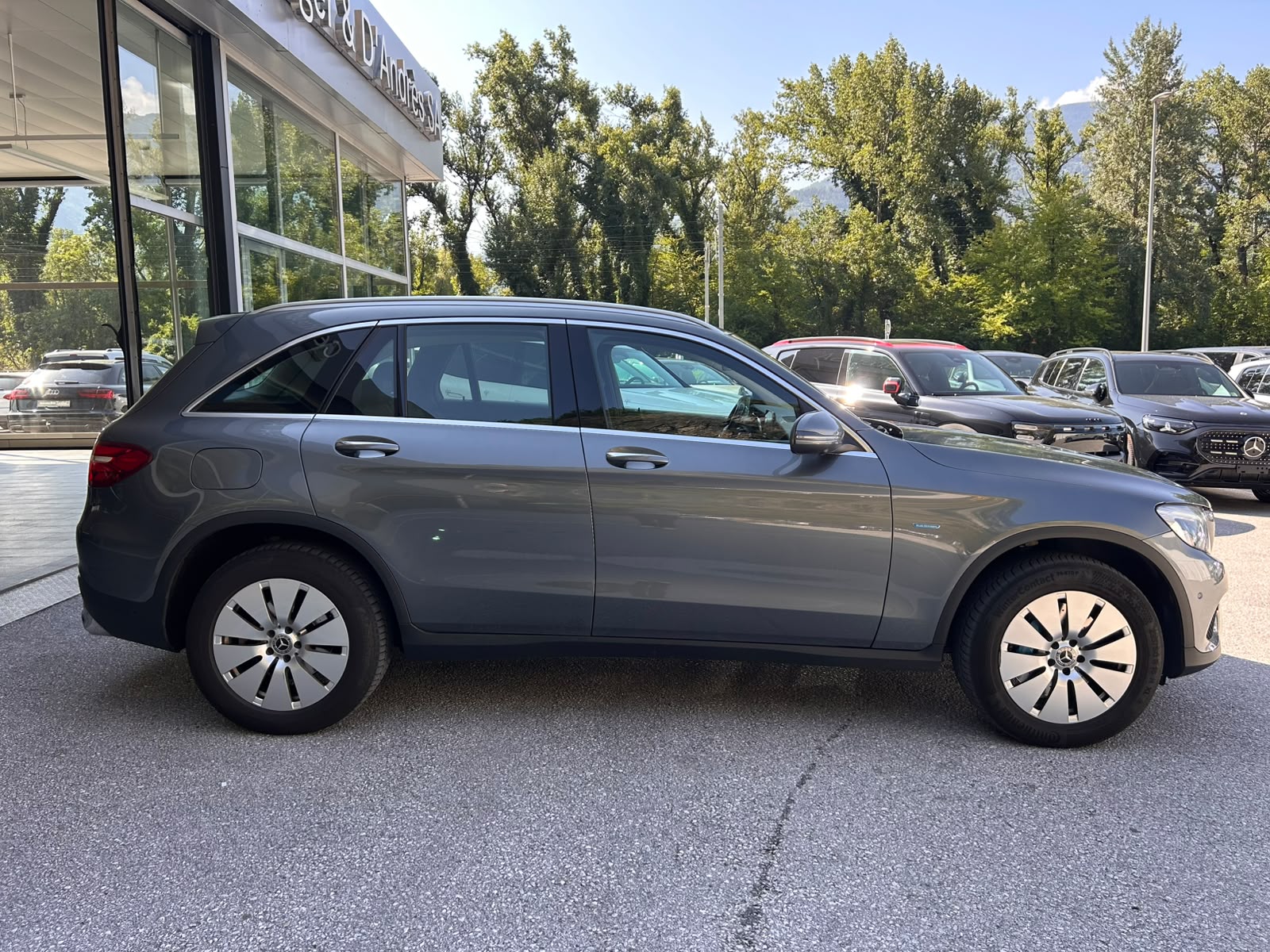 MERCEDES-BENZ GLC 350 e Exclusive 4Matic 7G-Tronic-image-4