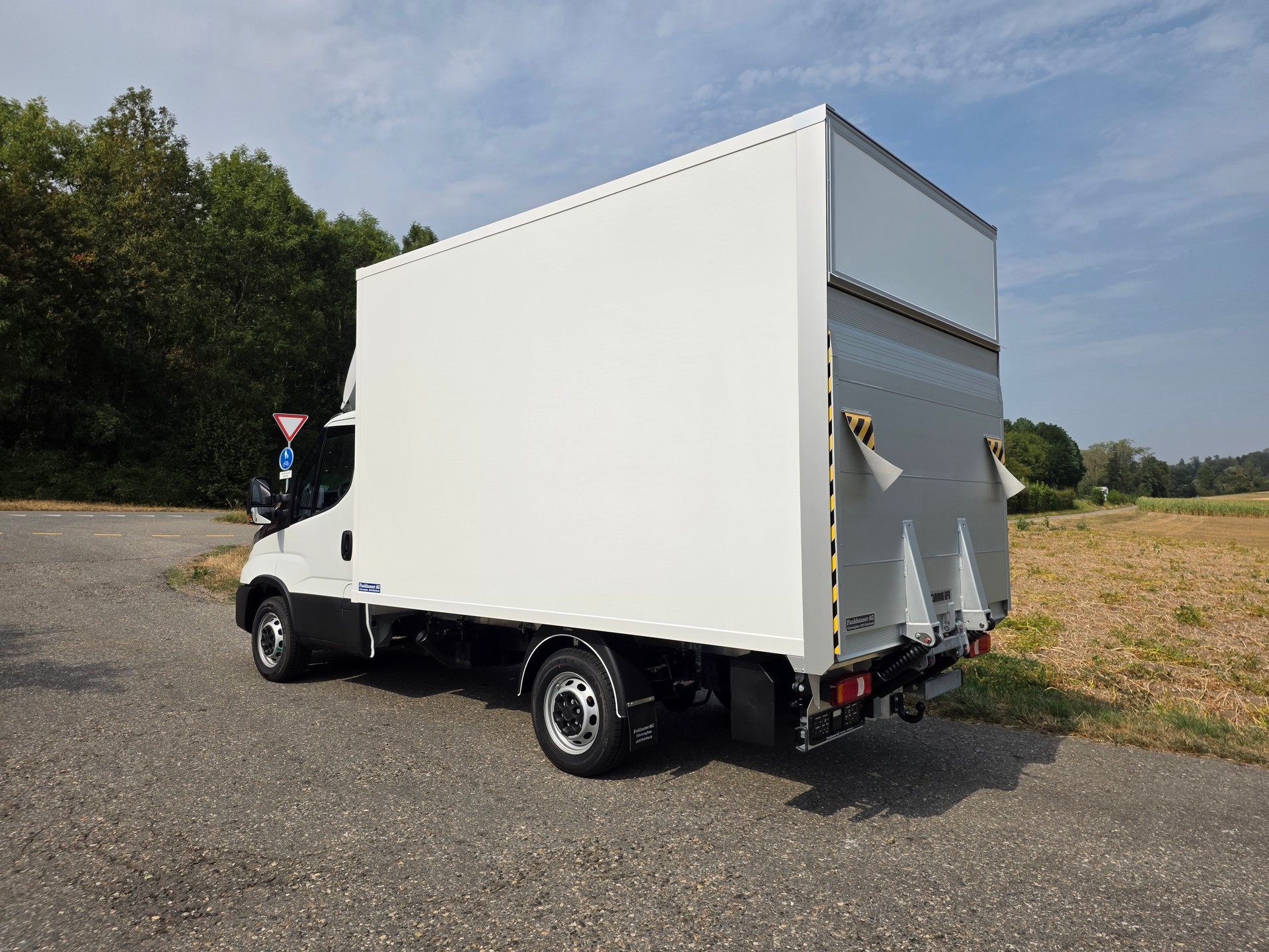 IVECO 35 S 18H A8-image-2