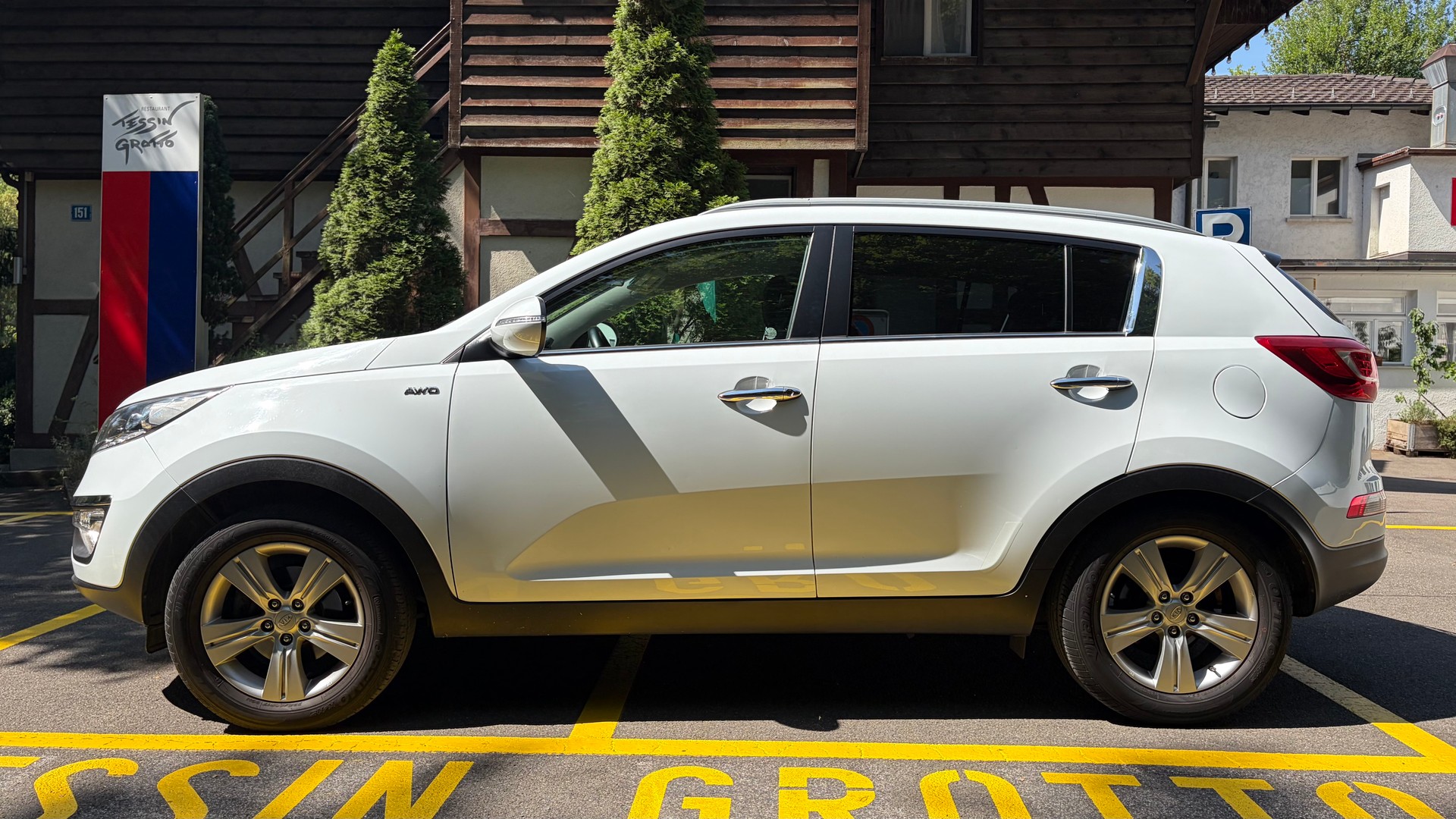 KIA 2.0 CVVT Trend-image-1
