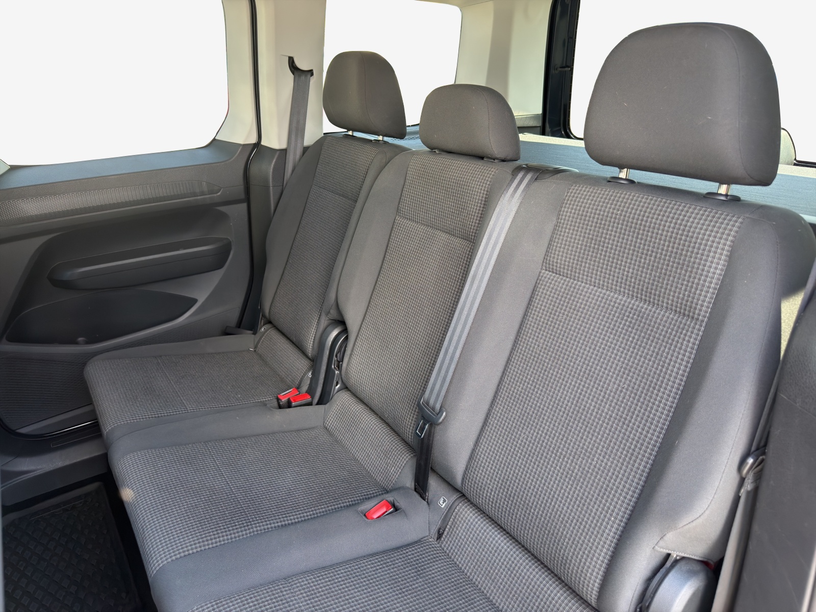 VW Caddy 1.5 TSI Liberty DSG-image-11