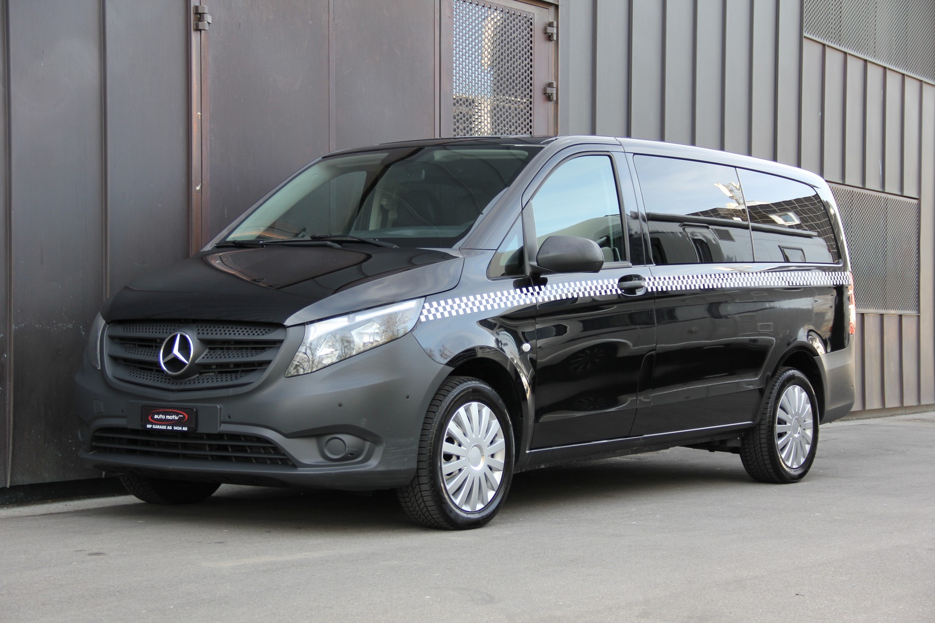 MERCEDES-BENZ Vito 116 BlueTec Tourer Base L 4Matic 7G-Tronic **4X4** **9-SITZE** **FRISCH-AB-MFK**-image-6