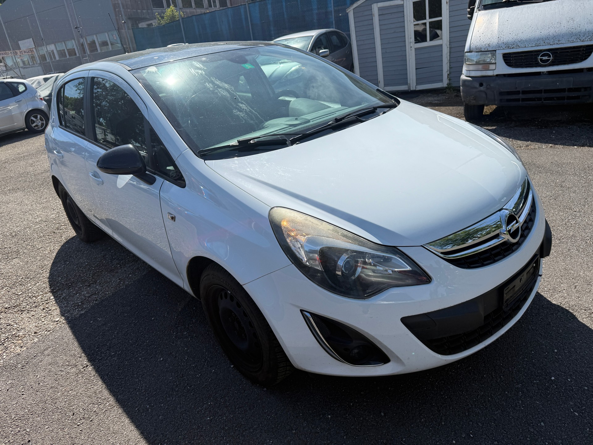 OPEL Corsa 1.4 Turbo Color Edition-image-5