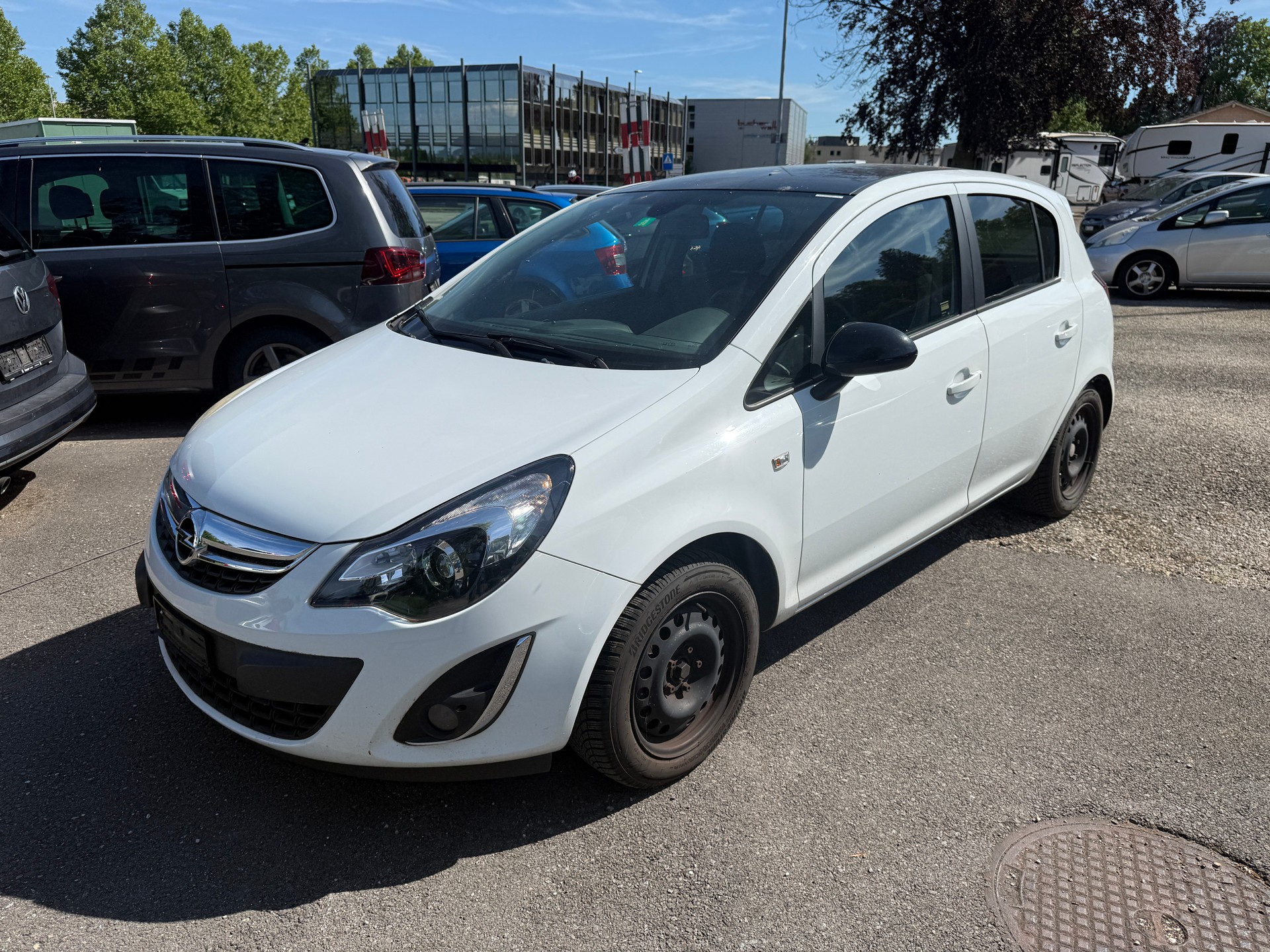 OPEL Corsa 1.4 Turbo Color Edition-image-4