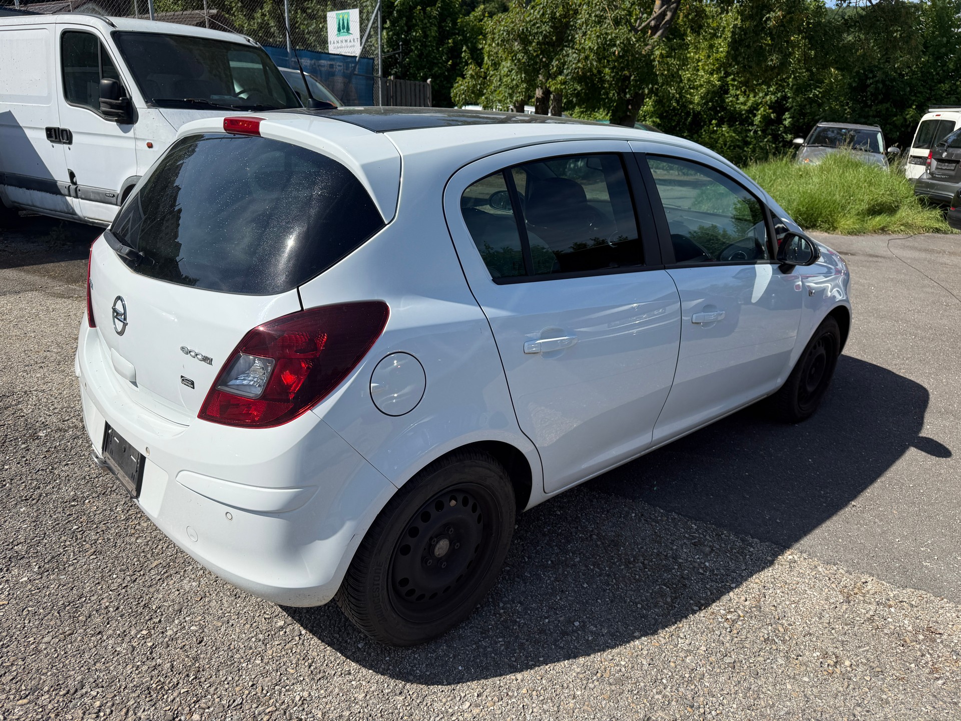 OPEL Corsa 1.4 Turbo Color Edition-image-1