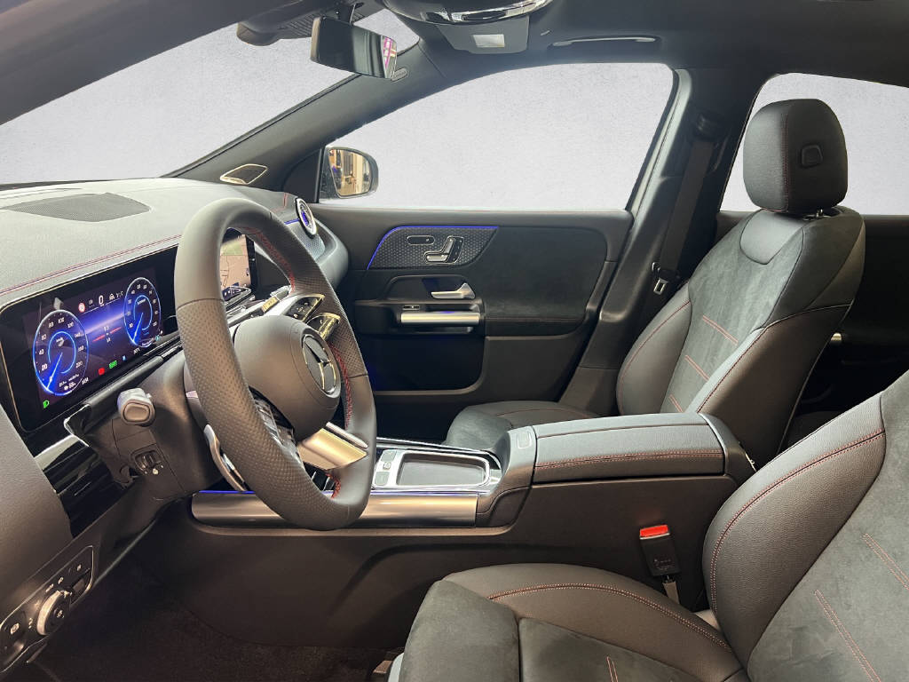 MERCEDES-BENZ EQA 350 AMG Line 4Matic Swiss Star-image-9