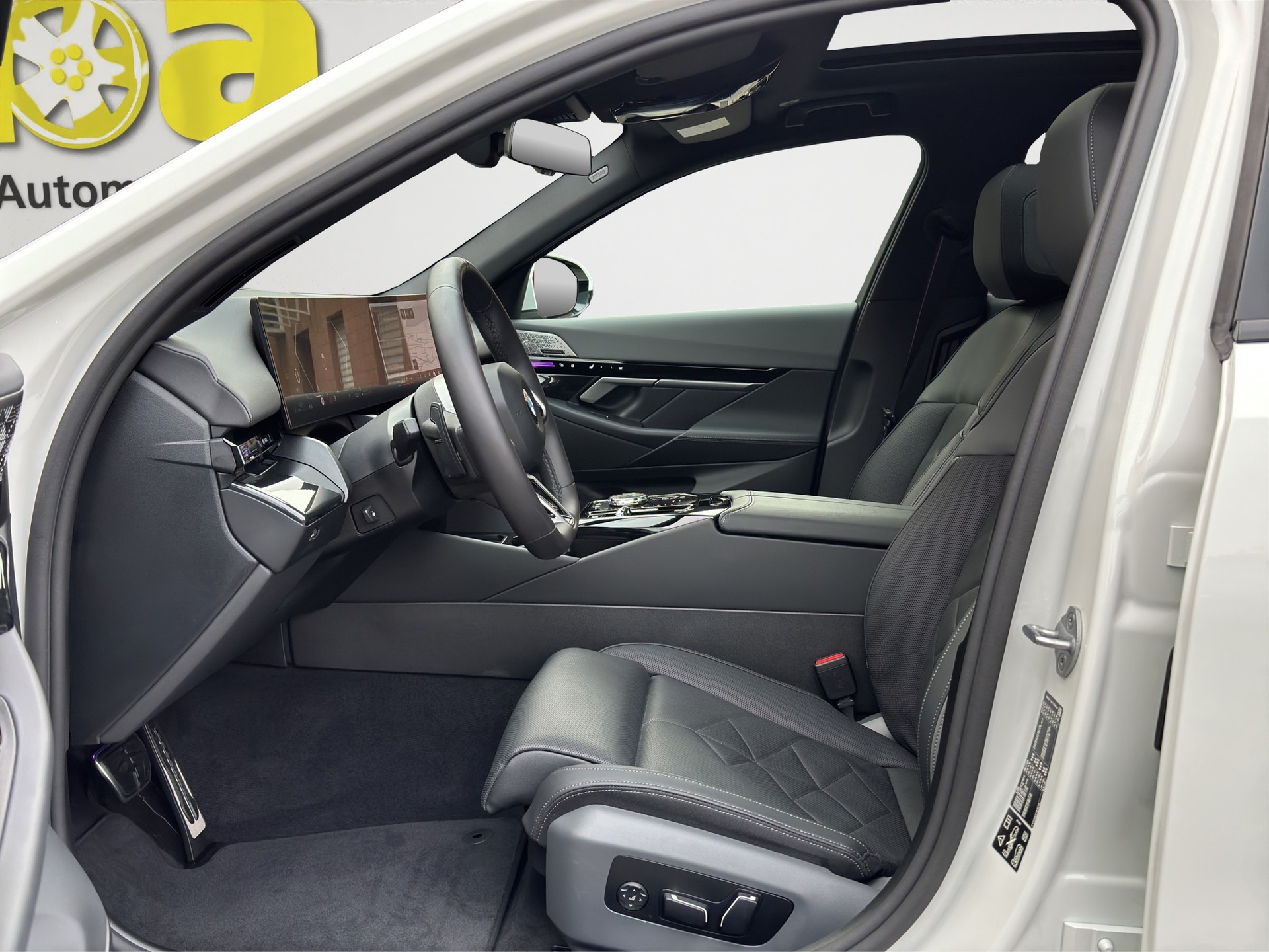 BMW 540d xDrive 48V M Sport Pro Steptronic-image-11