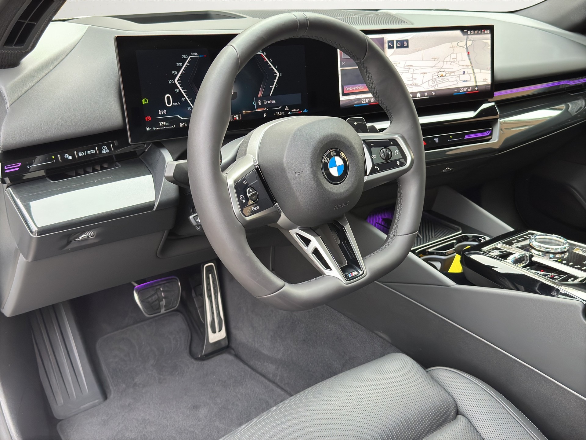 BMW 540d xDrive 48V M Sport Pro Steptronic-image-10