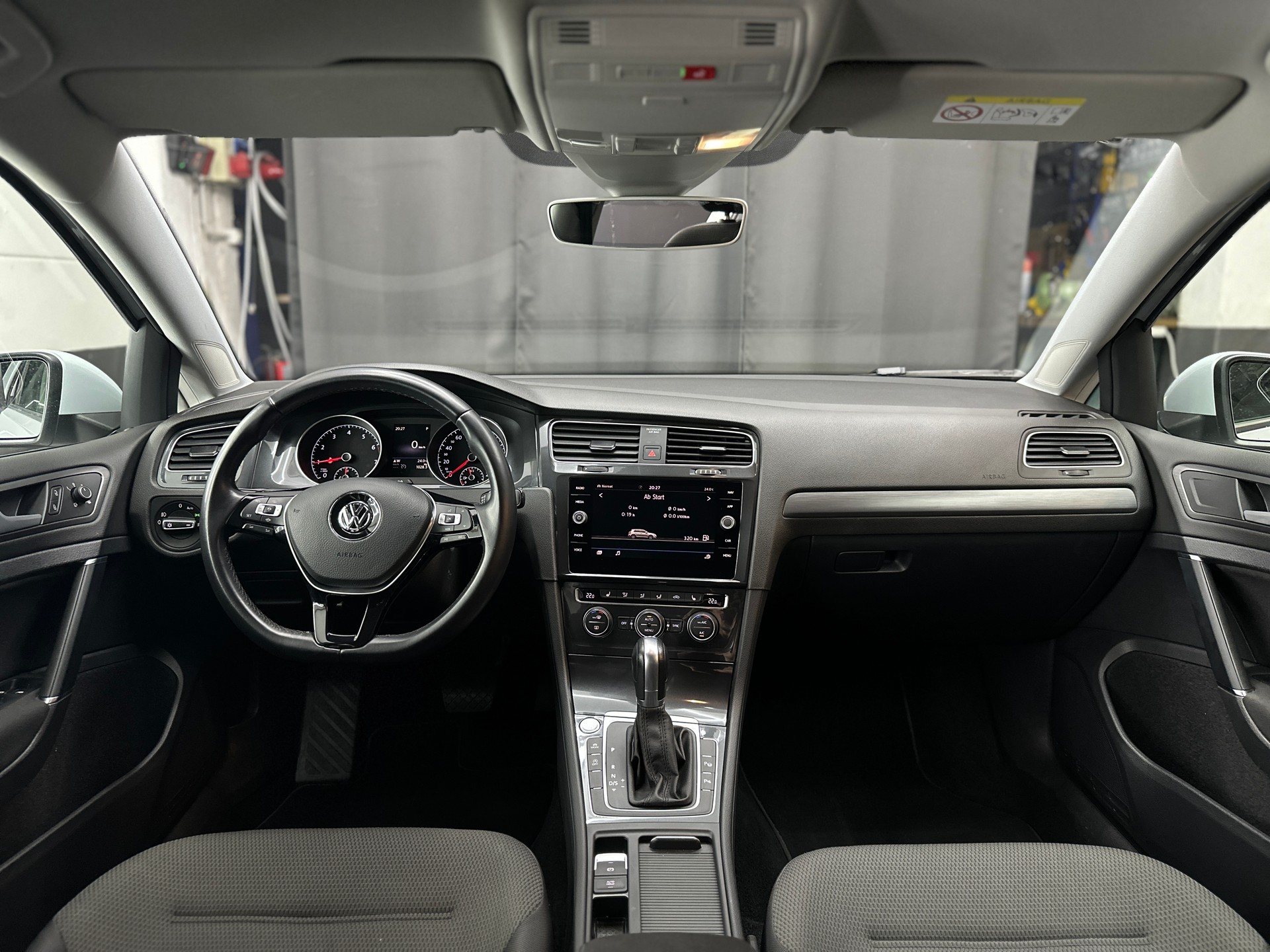 VW Golf 1.5 TSI EVO Comfortline DSG-image-7