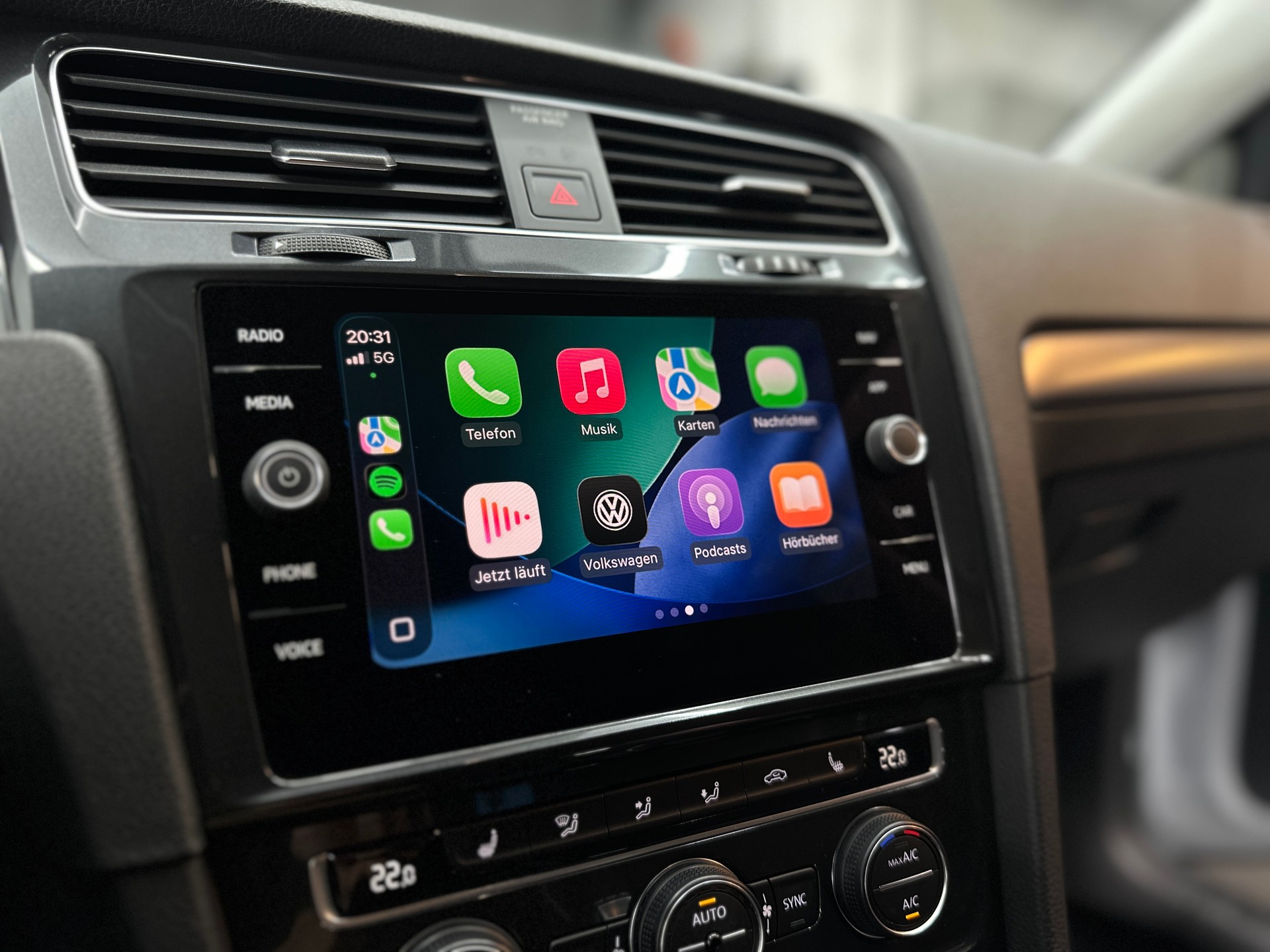 VW Golf 1.5 TSI EVO Comfortline DSG-image-9