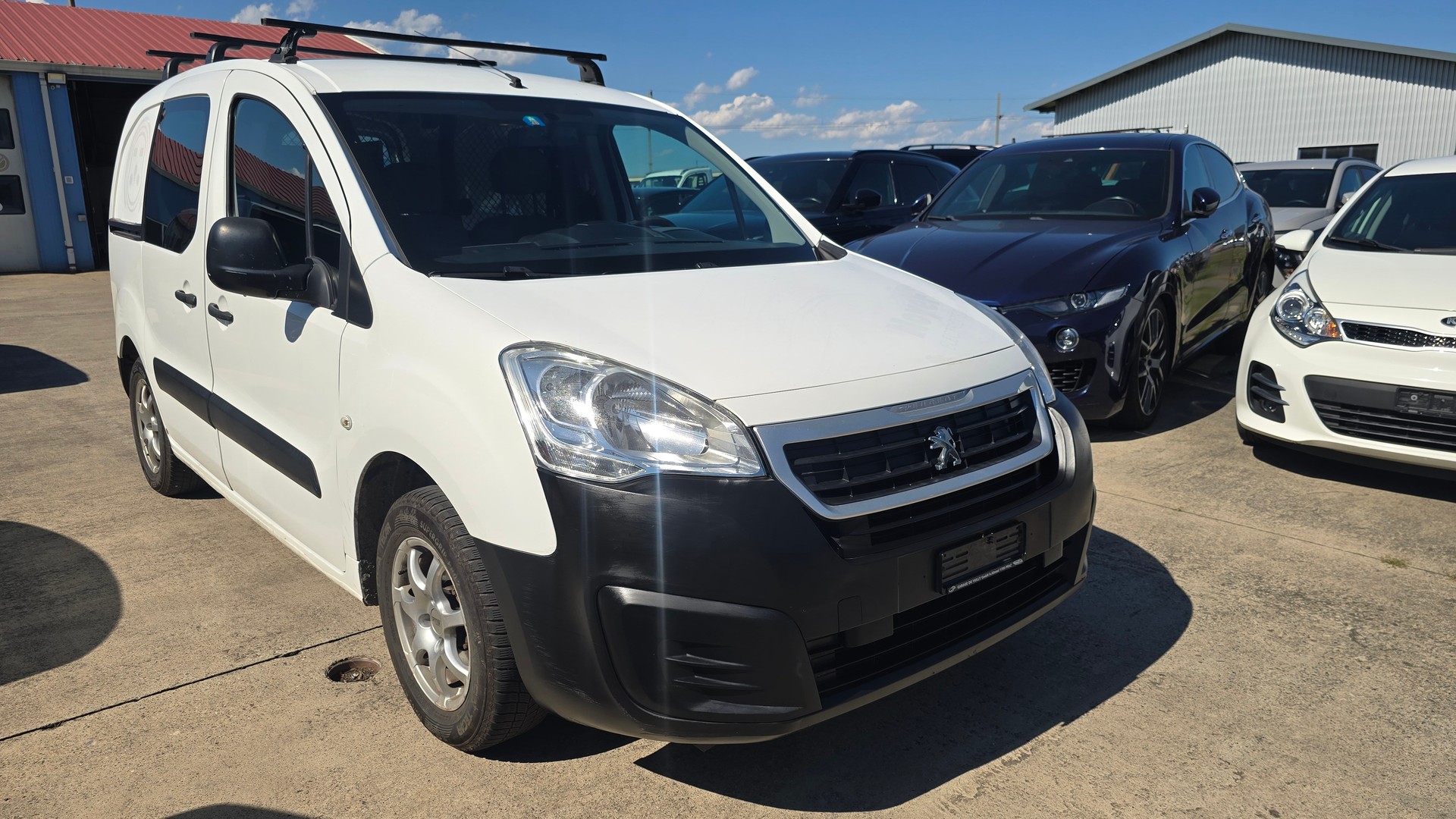 PEUGEOT Partner 1.6 BlueHDI Active-image-0