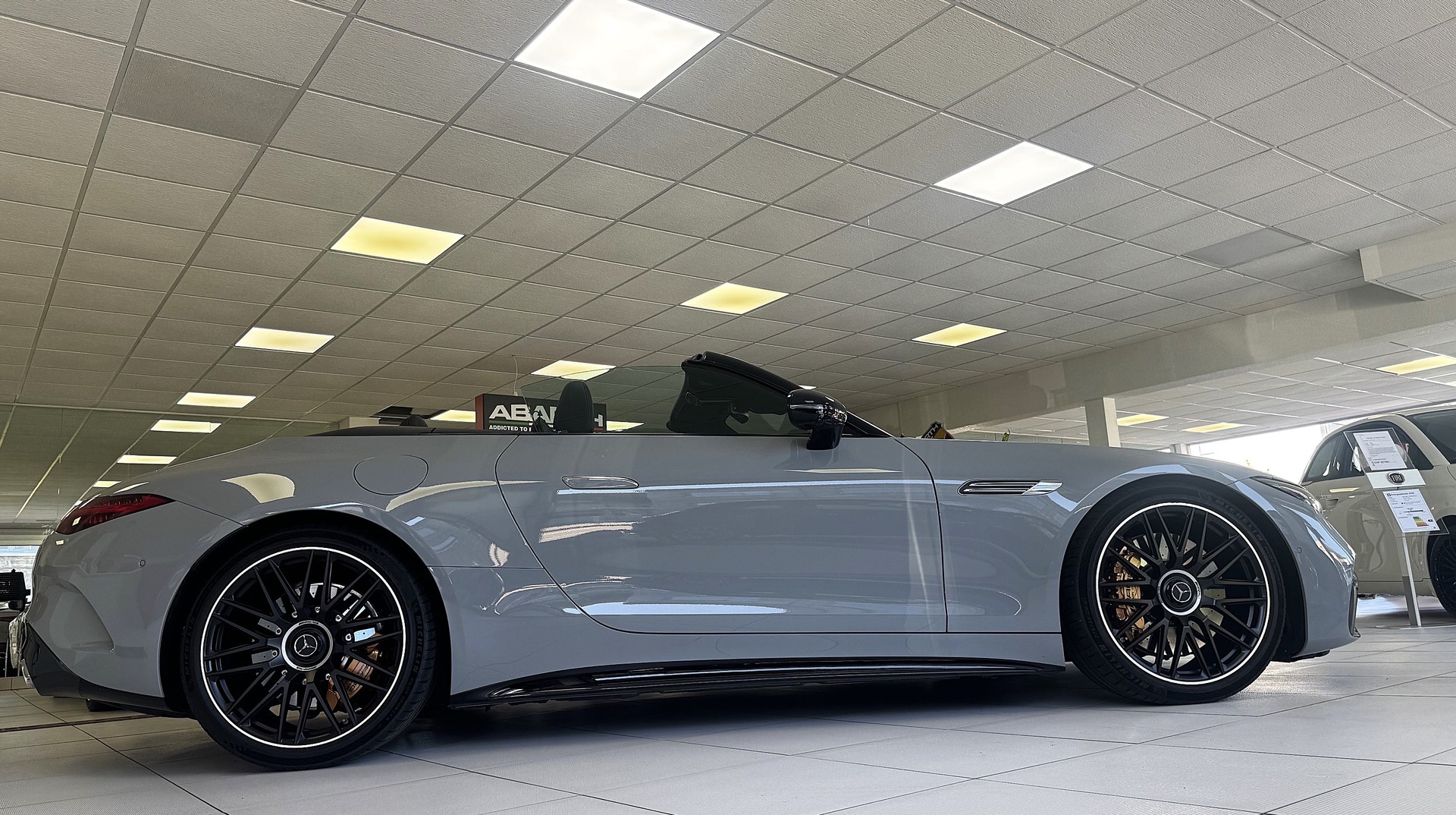 MERCEDES-BENZ AMG SL 63 4M Speedshift MCT-image-3
