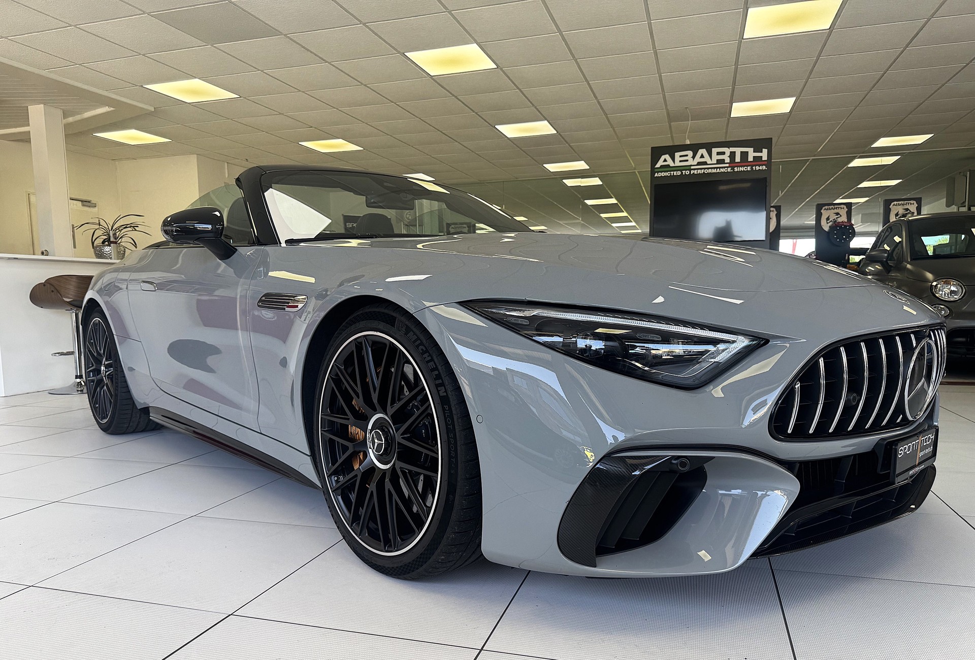 MERCEDES-BENZ AMG SL 63 4M Speedshift MCT