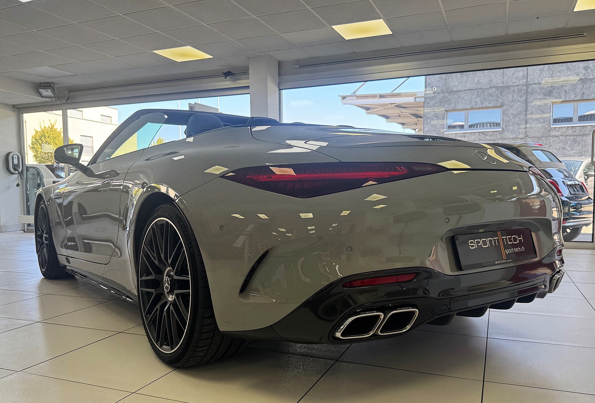 MERCEDES-BENZ AMG SL 63 4M Speedshift MCT-image-5