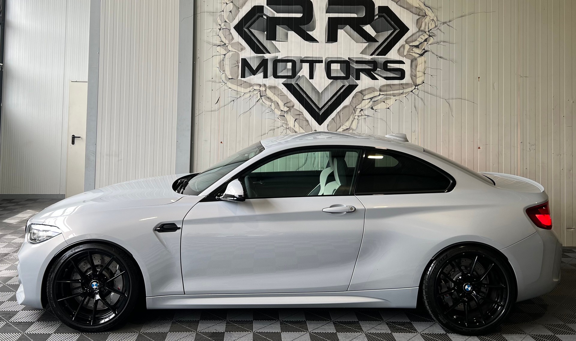 BMW M2 Competition Drivelogic-image-1