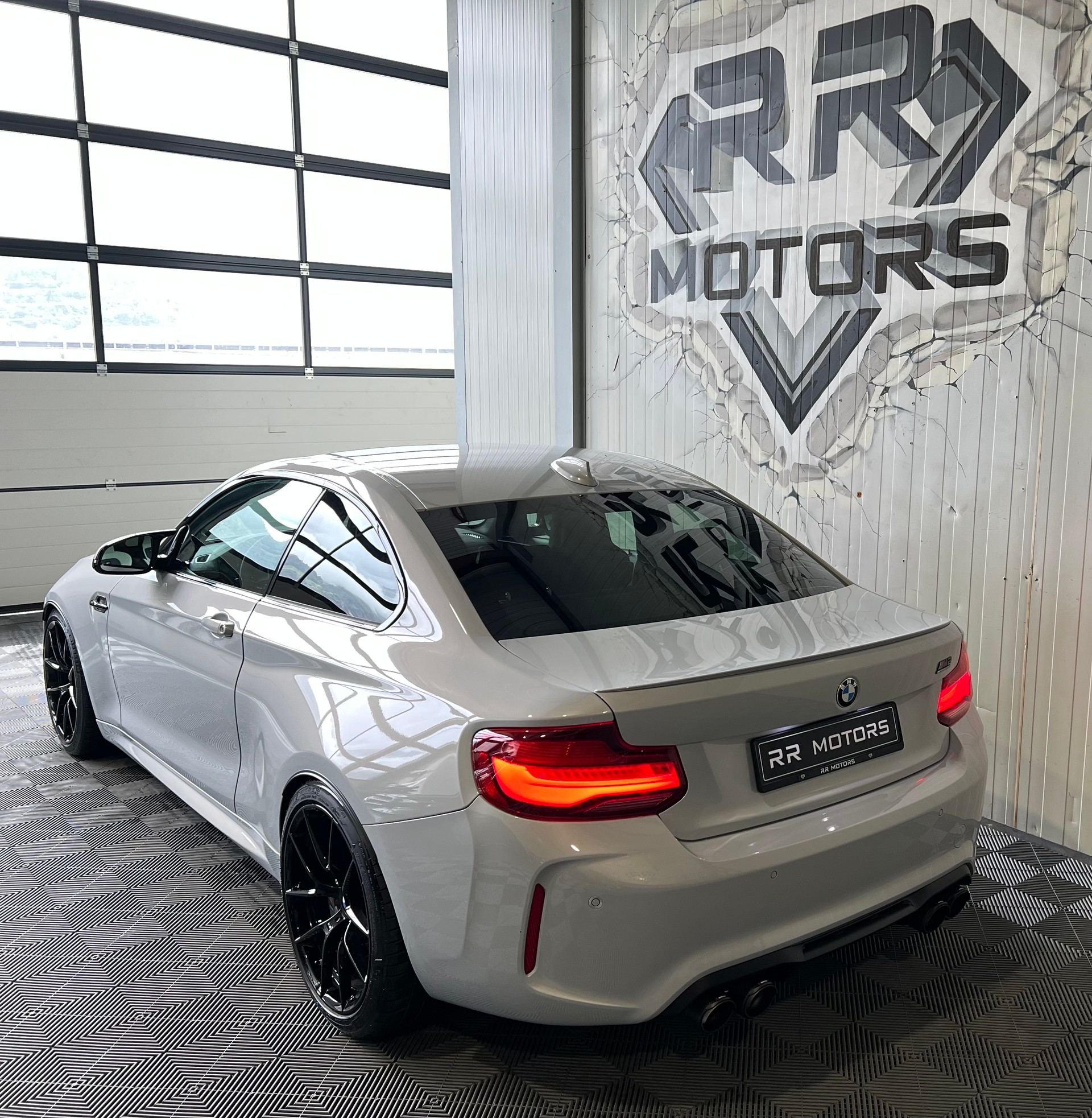 BMW M2 Competition Drivelogic-image-2
