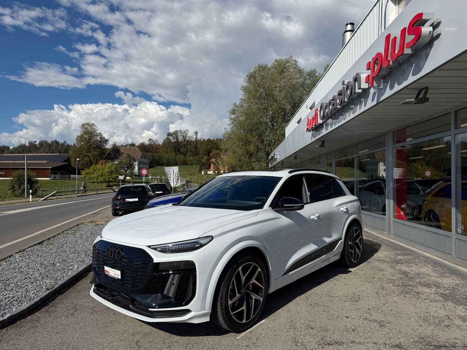 AUDI SQ6 e-tron quattro-image-6