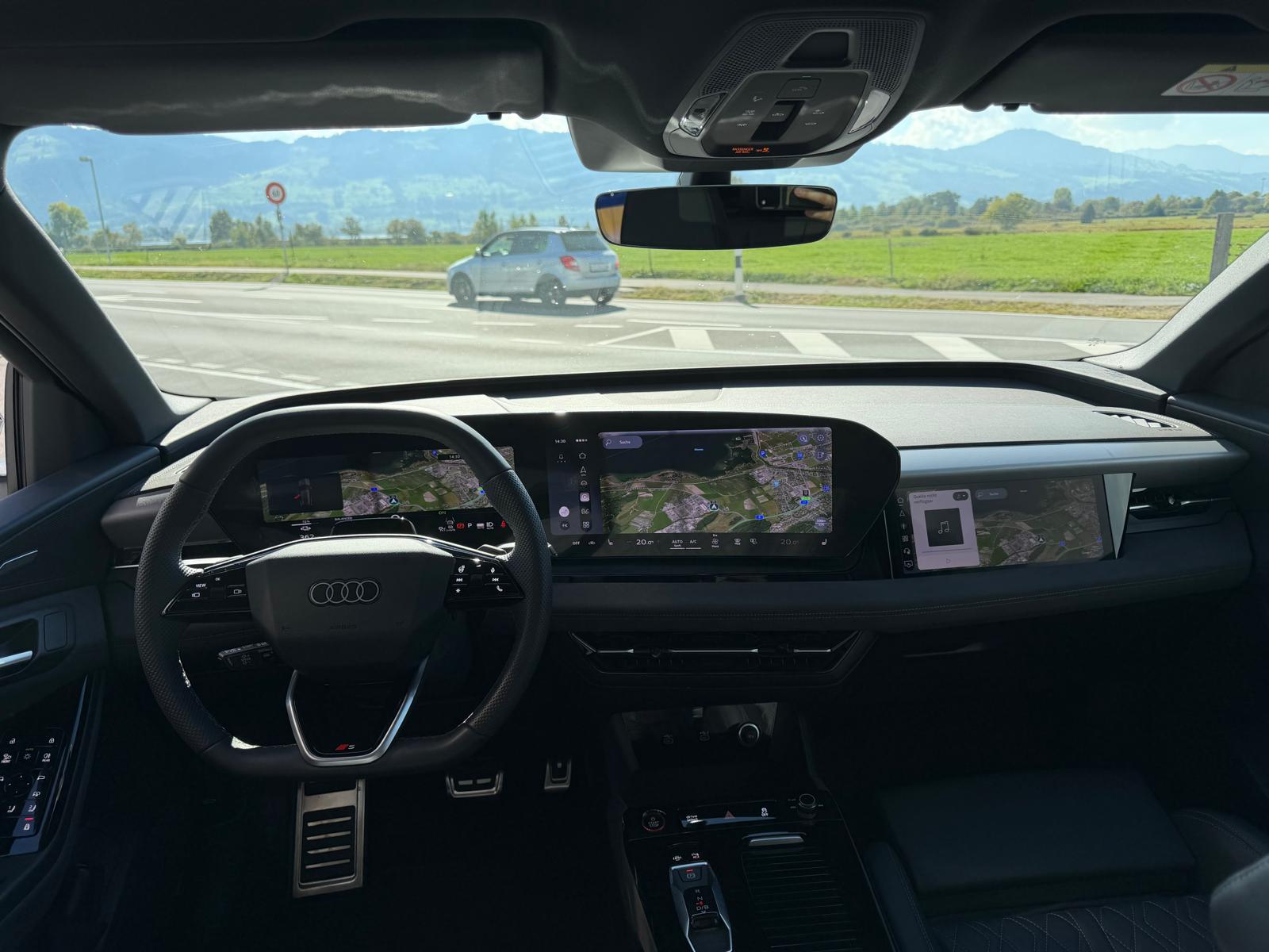 AUDI SQ6 e-tron quattro-image-9
