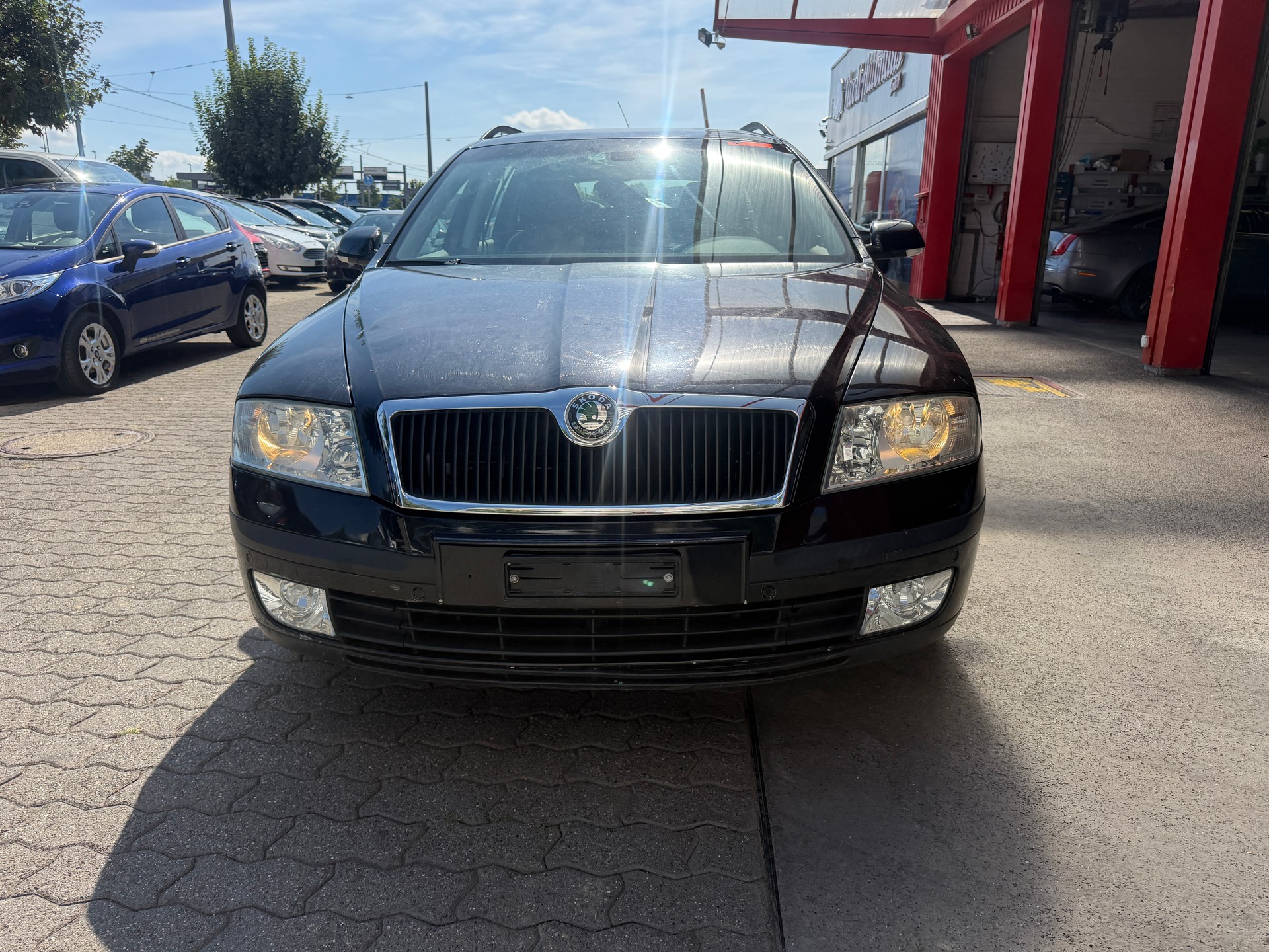 SKODA Octavia 2.0 FSI Elegance-image-2