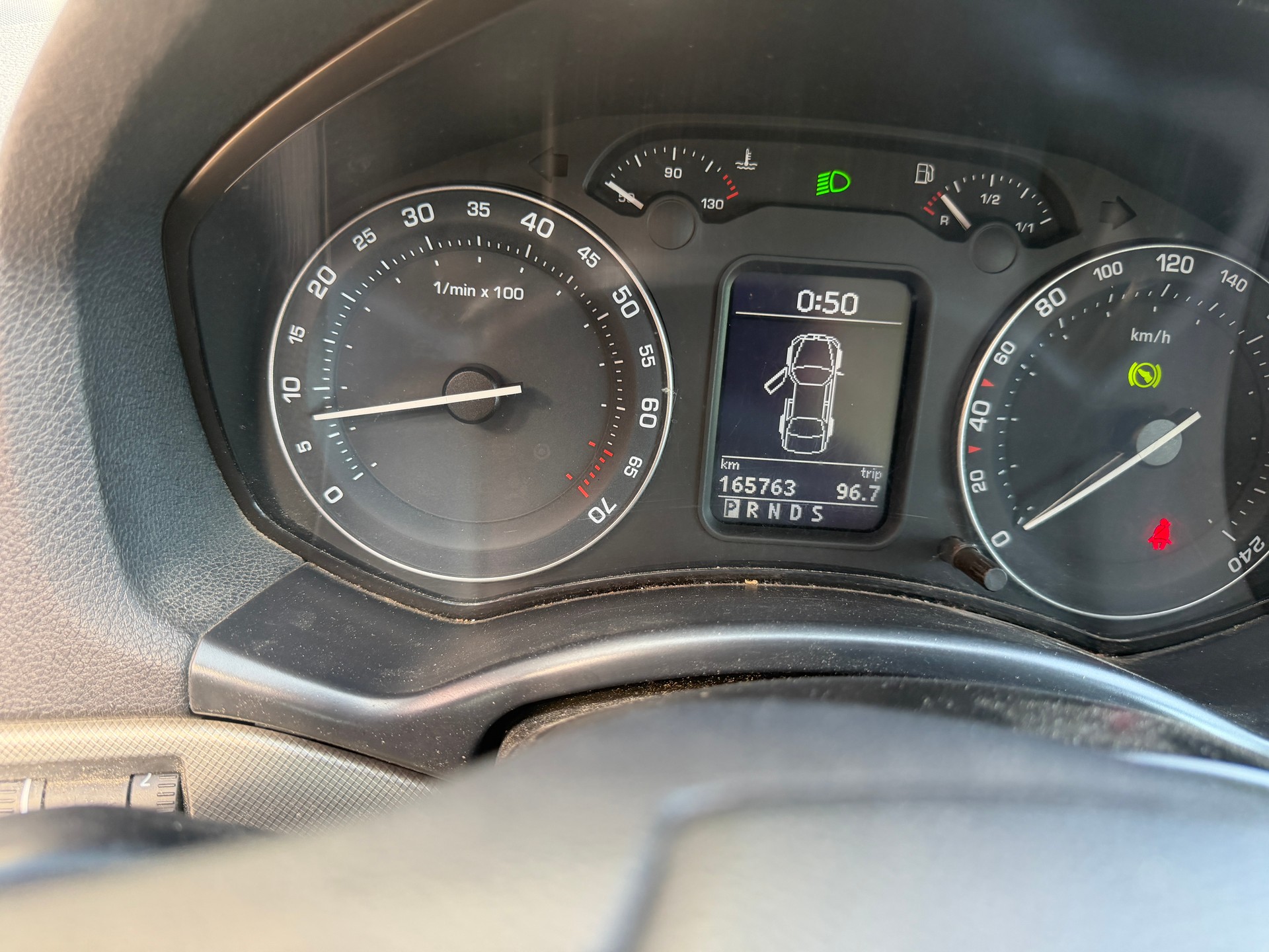 SKODA Octavia 2.0 FSI Elegance-image-10