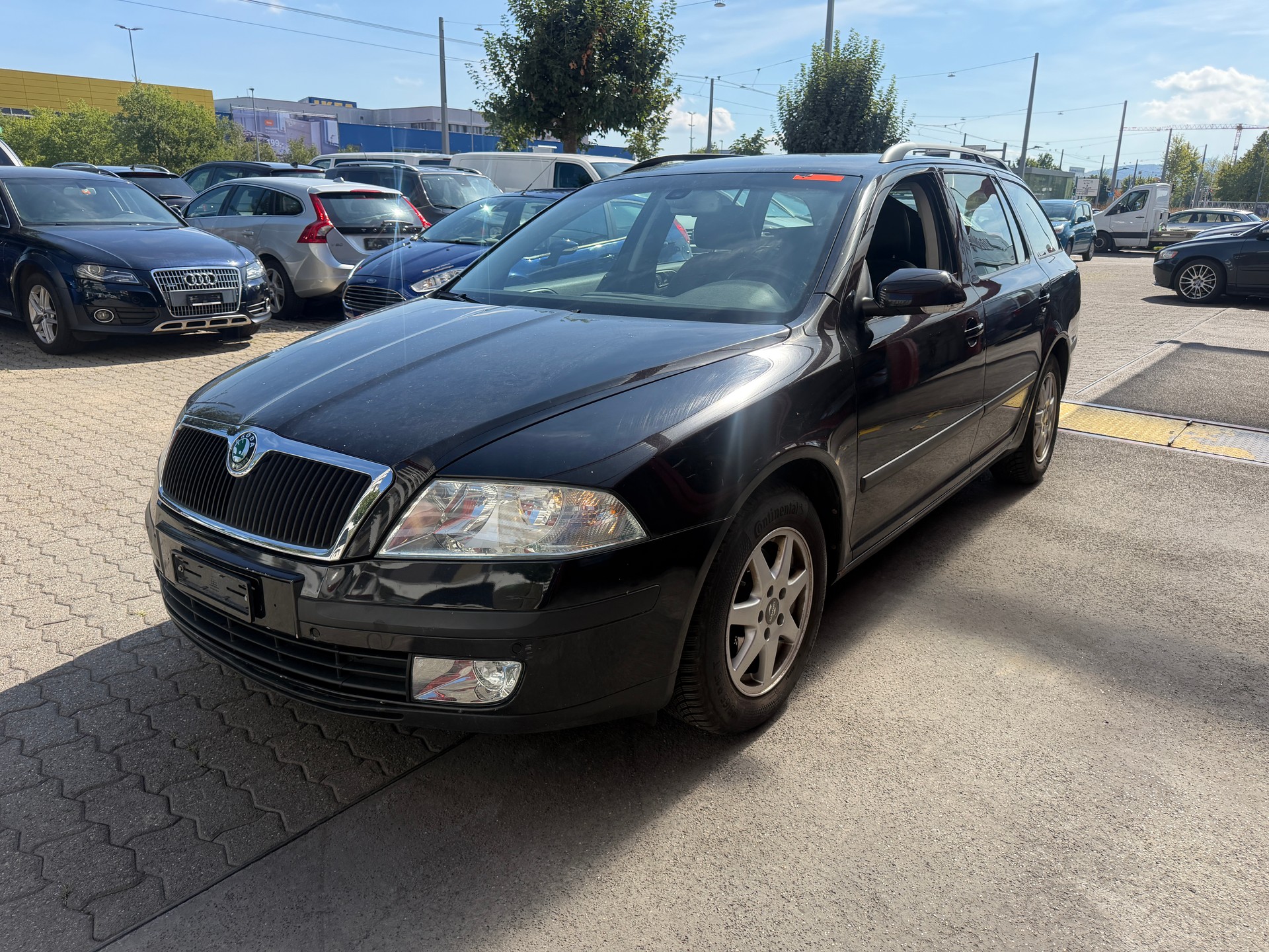 SKODA Octavia 2.0 FSI Elegance-image-0