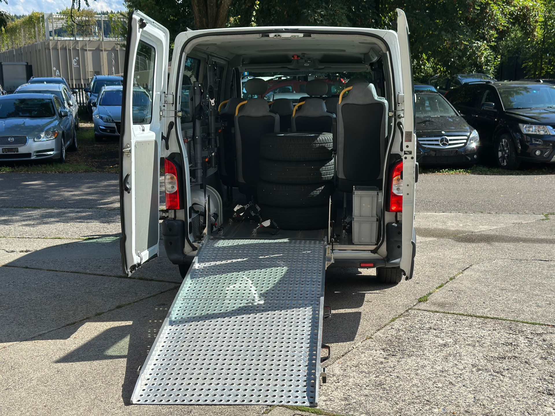 OPEL Movano 2.5 CDTI 2.8t-image-8