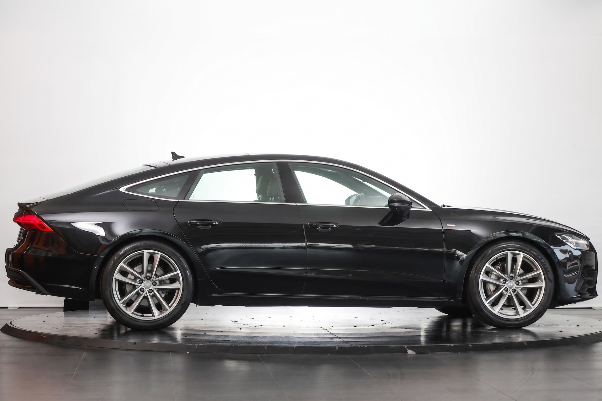 AUDI A7 Sportback 45 TFSI quattro S-tronic * ASSP+ 10 ans * S-Sline*-image-4